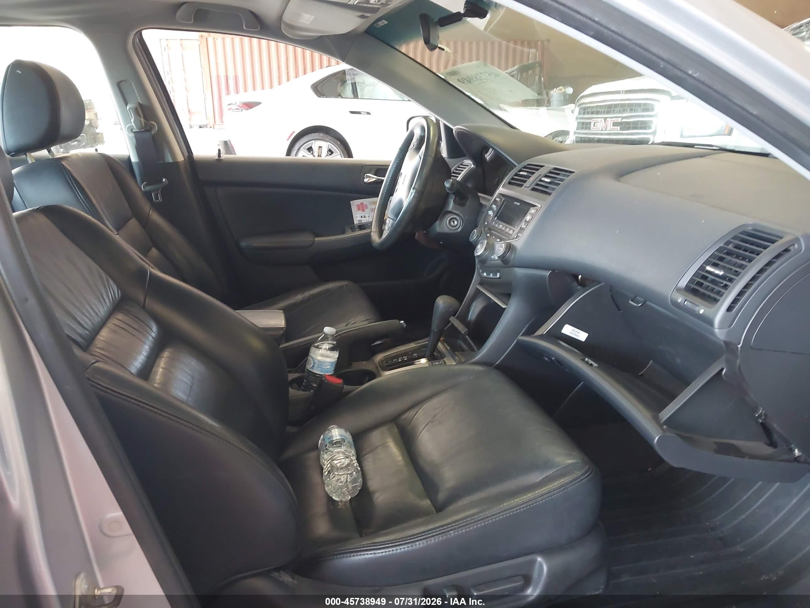 2003 Honda Accord 3.0 Ex Silver vin: 1HGCM66533A099565