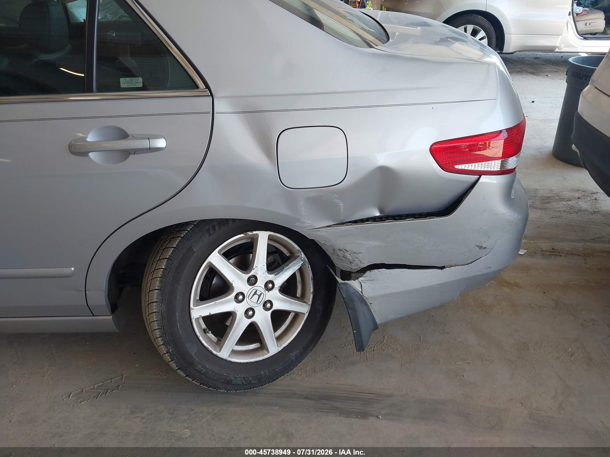 2003 Honda Accord 3.0 Ex Silver vin: 1HGCM66533A099565