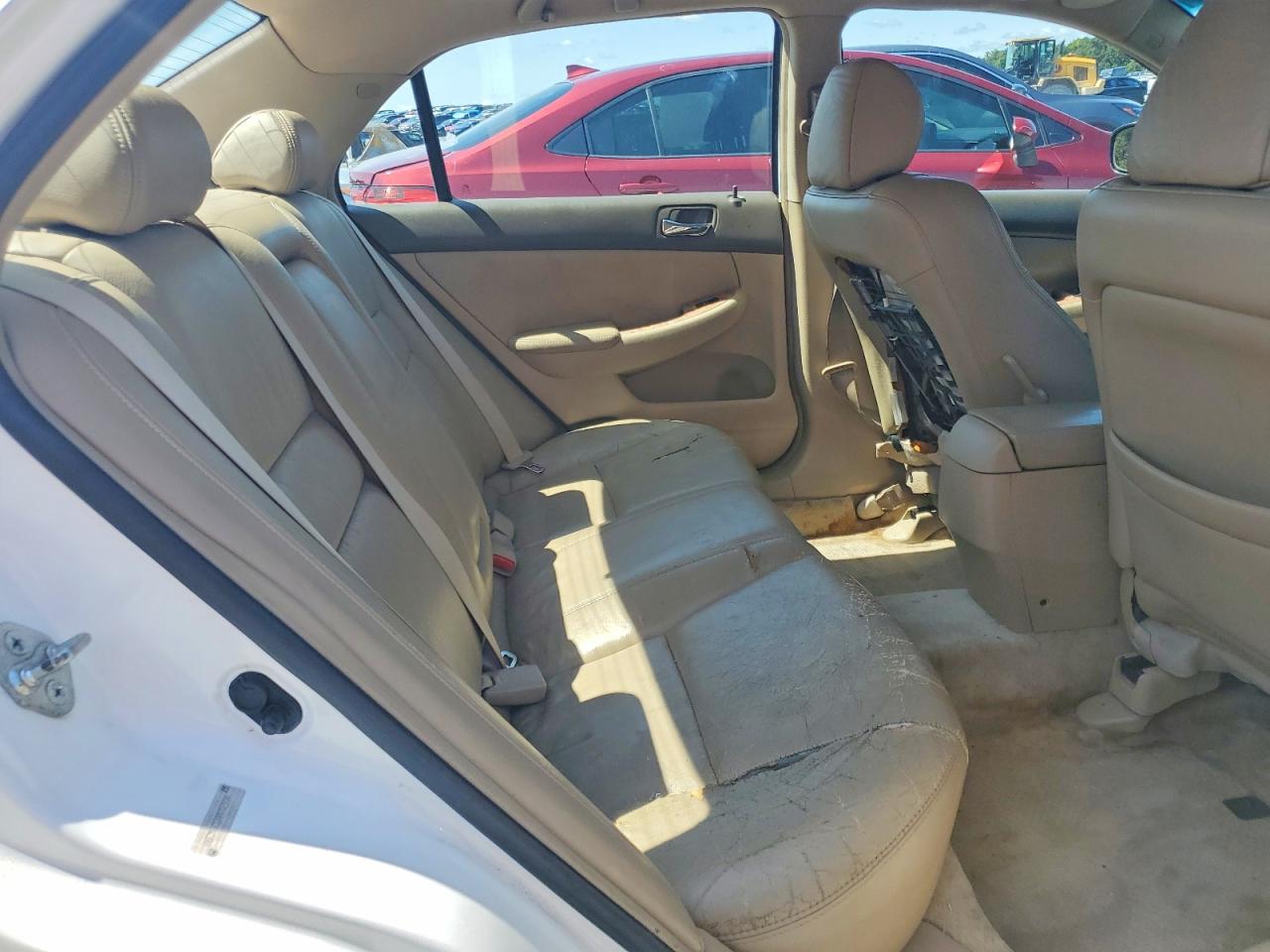 2004 Honda Accord Ex White vin: 1HGCM66534A002804