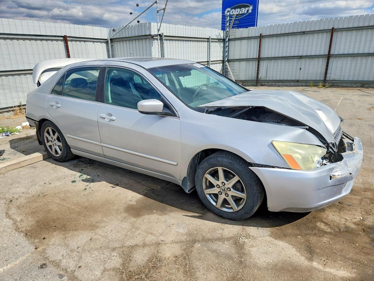 2004 Honda Accord Ex Silver vin: 1HGCM66534A041599
