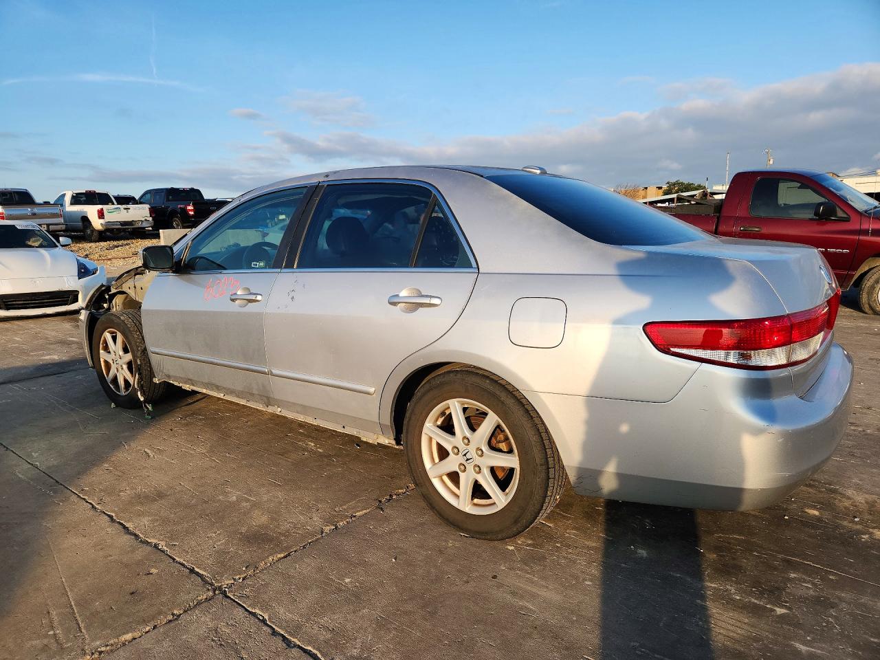 2004 Honda Accord Ex Silver vin: 1HGCM66534A070438