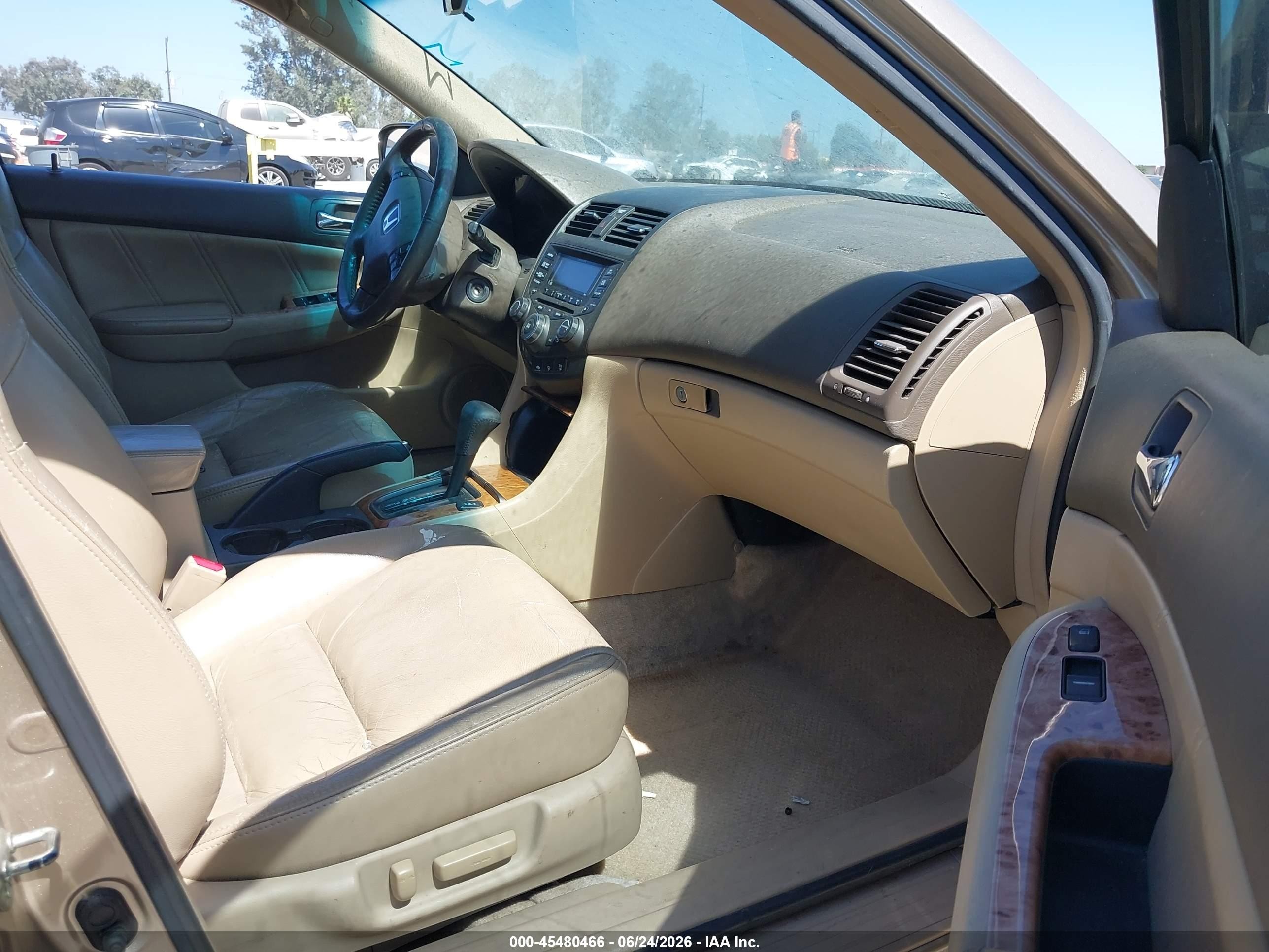 2004 Honda Accord 3.0 Ex Gold vin: 1HGCM66534A091256