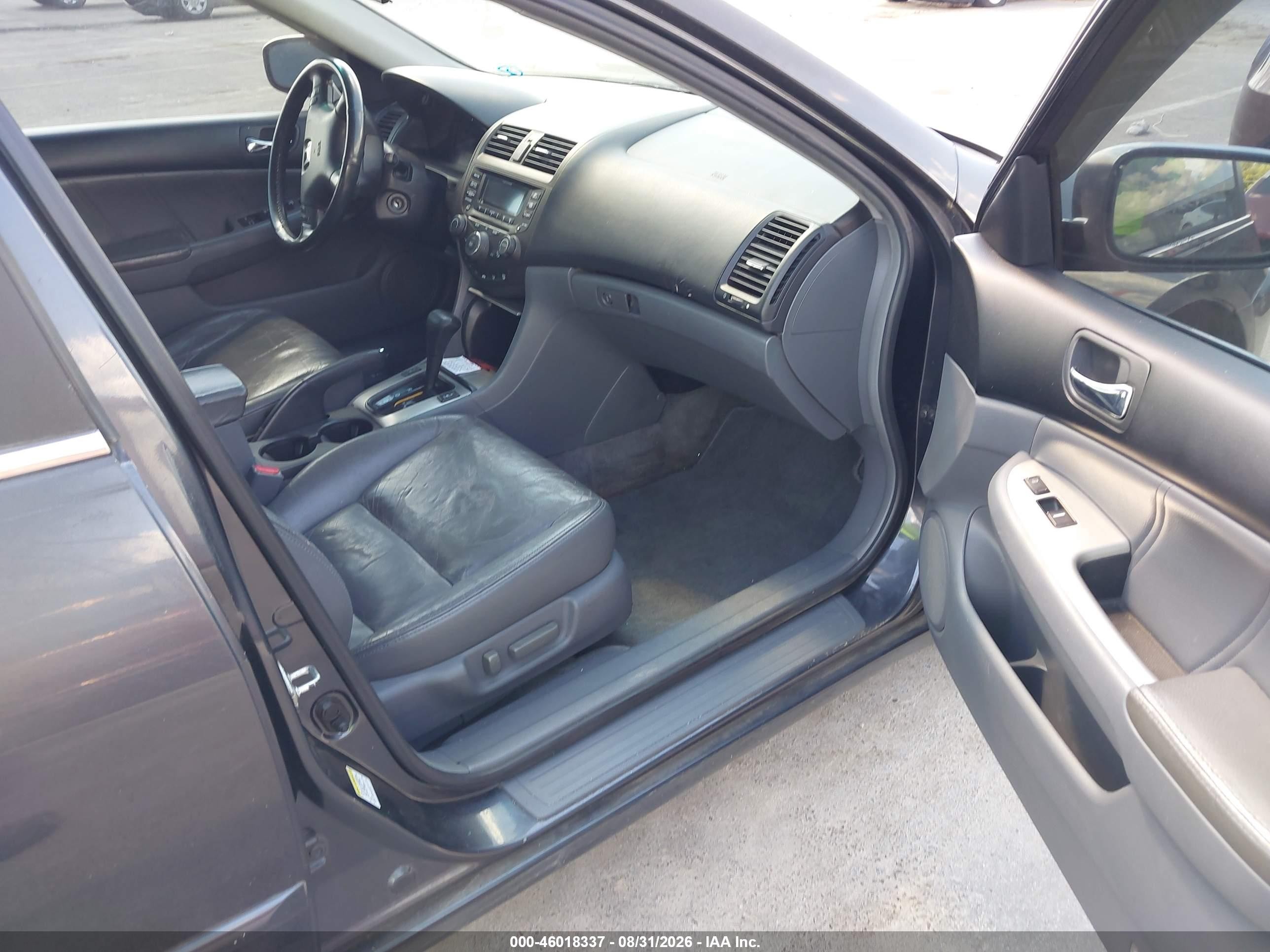 2004 Honda Accord 3.0 Ex Серый vin: 1HGCM66534A093668
