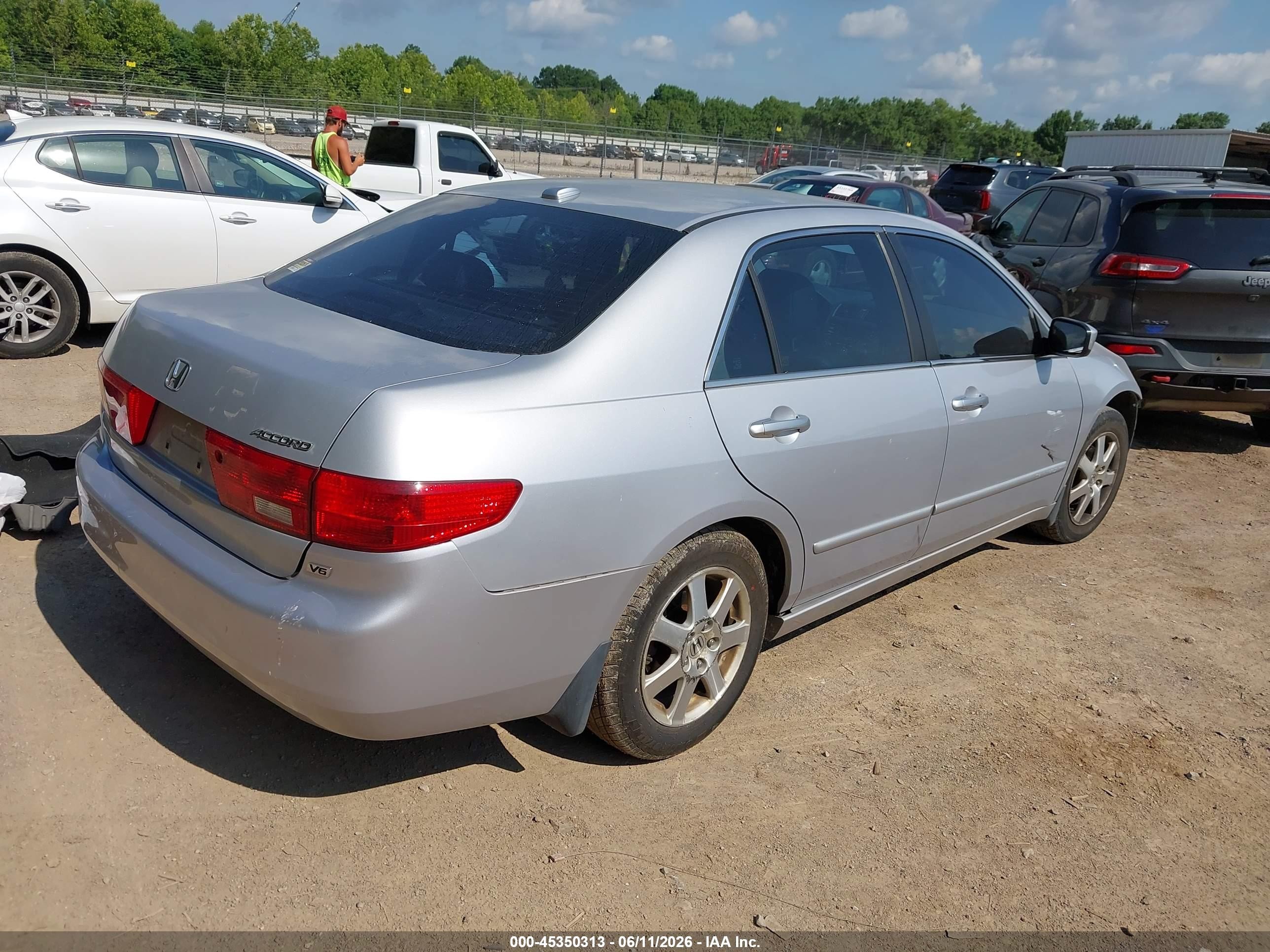 2005 Honda Accord 3.0 Ex Silver vin: 1HGCM66535A030331
