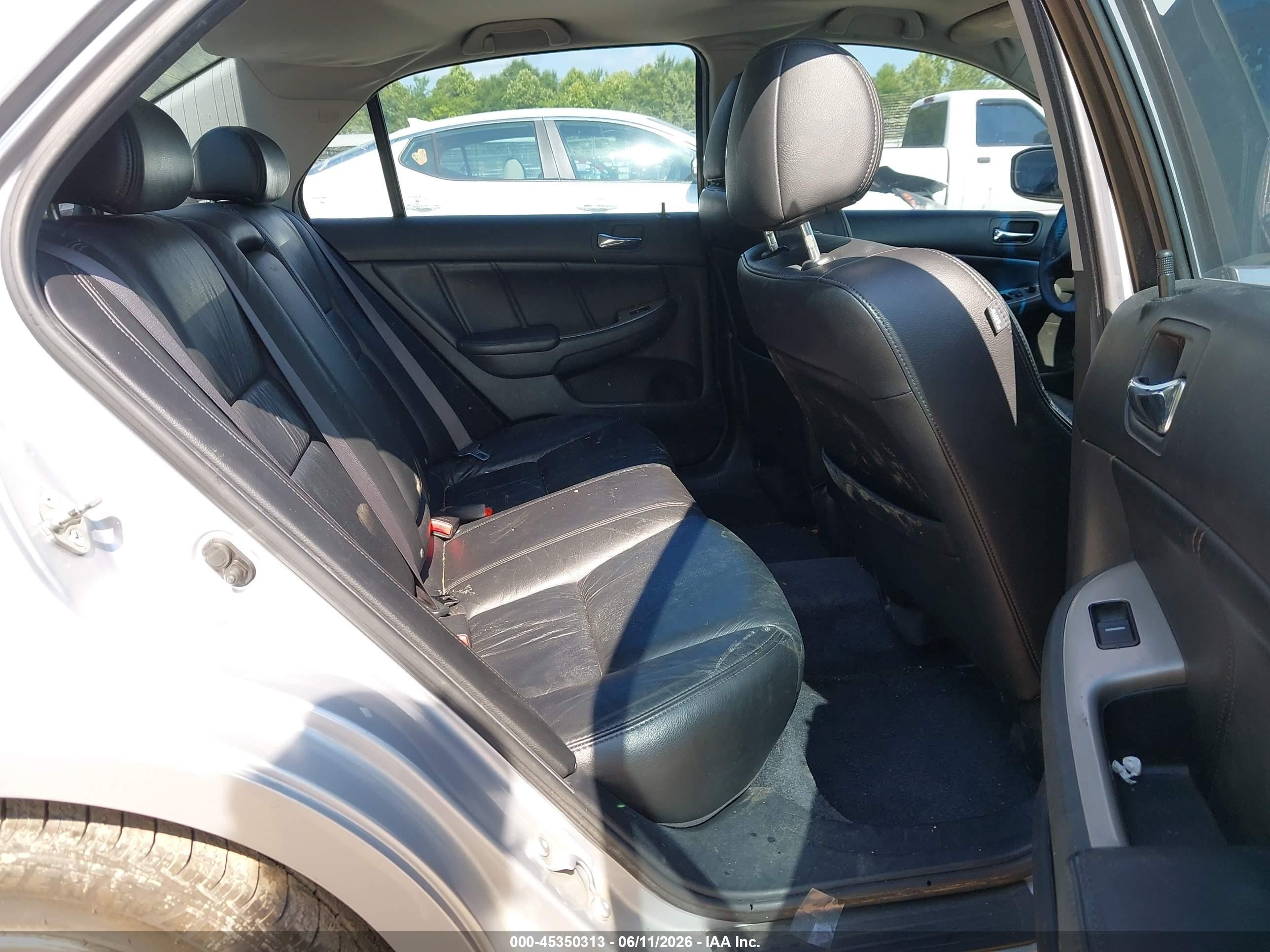 2005 Honda Accord 3.0 Ex Silver vin: 1HGCM66535A030331
