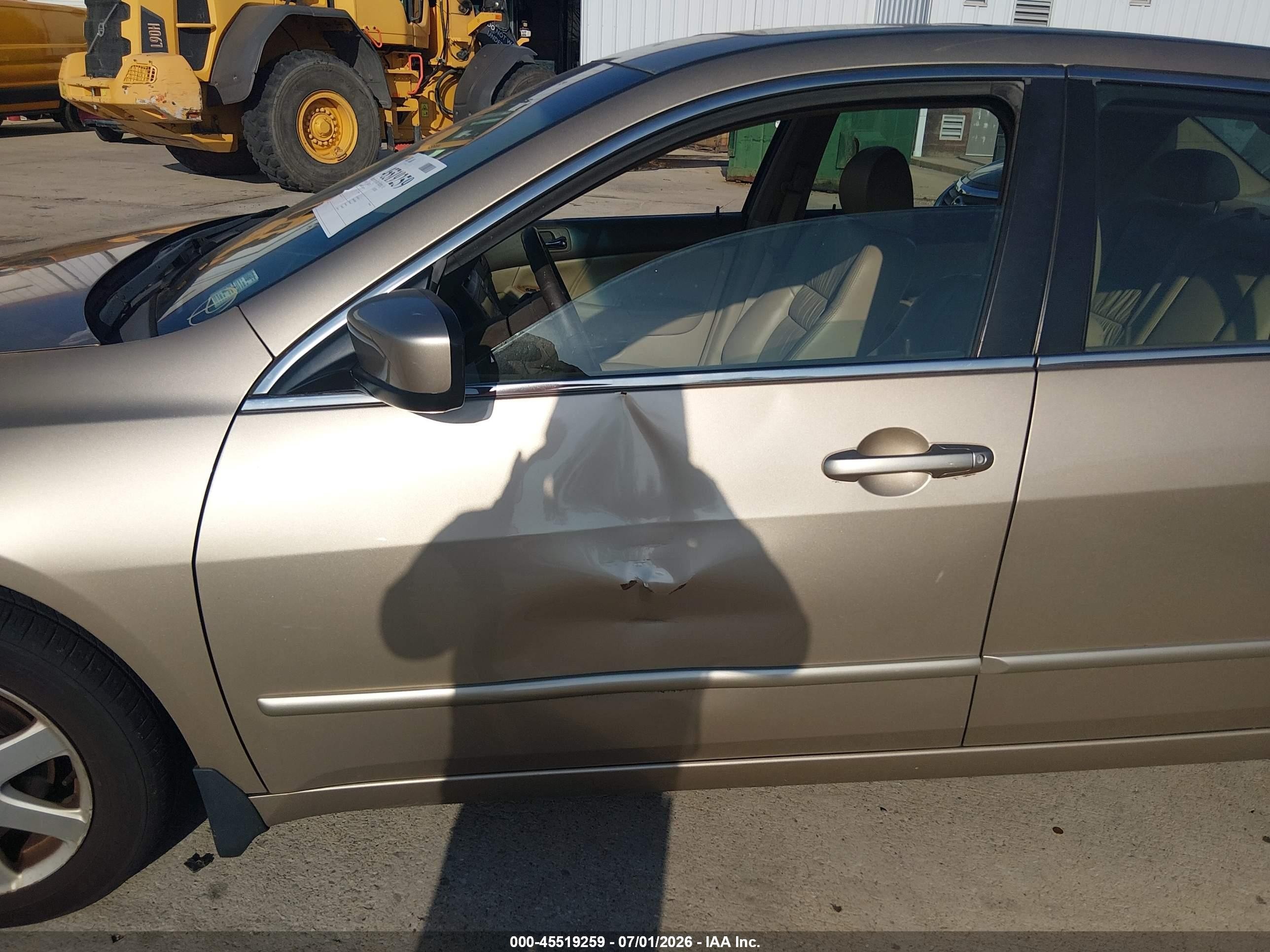 2005 Honda Accord 3.0 Ex Золотой vin: 1HGCM66535A056119