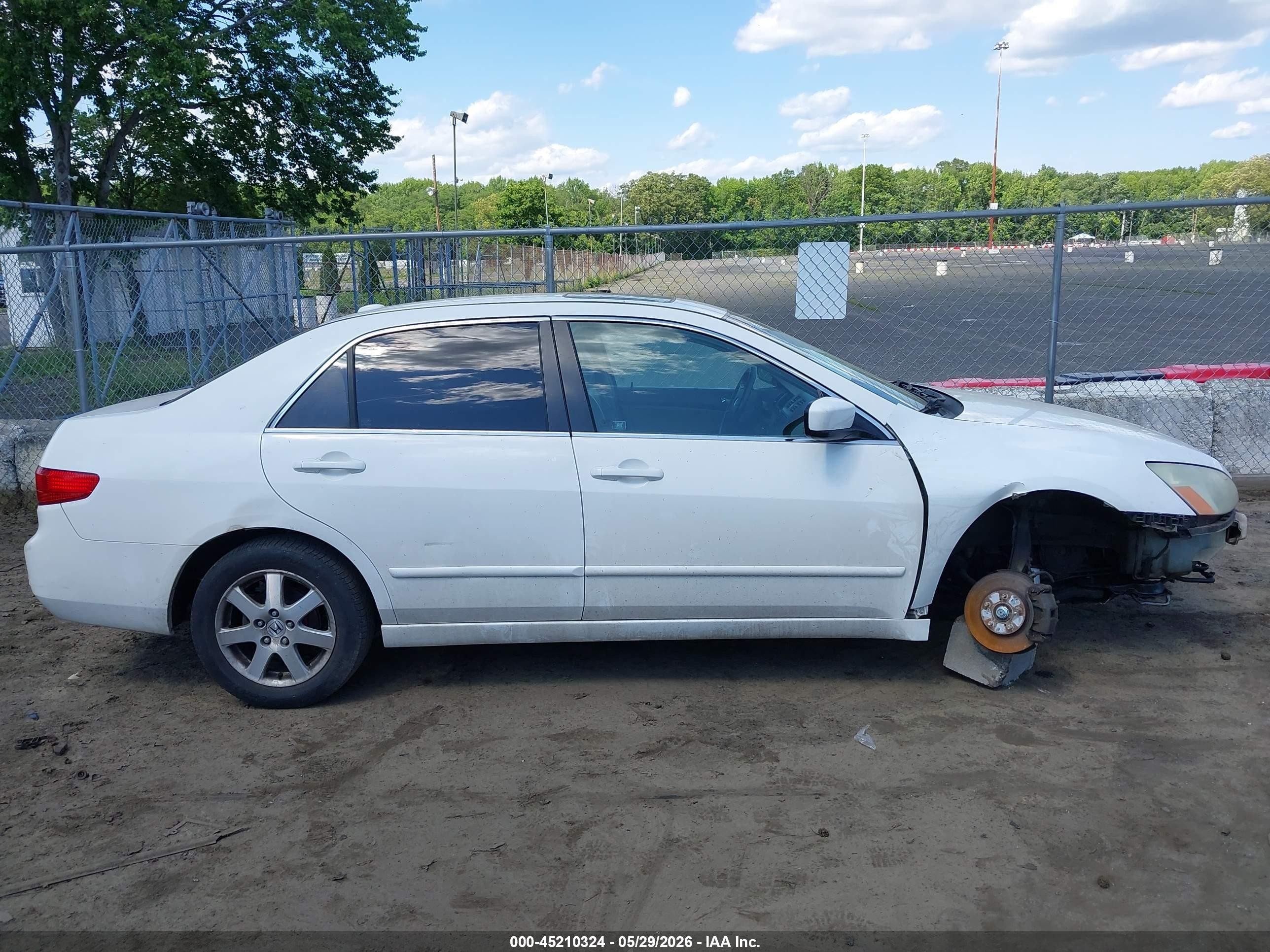 2005 Honda Accord 3.0 Ex Белый vin: 1HGCM66535A060736
