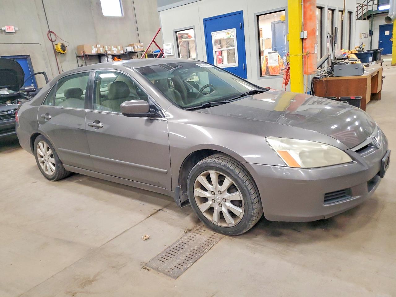 2006 Honda Accord Gray vin: 1HGCM66536A000764