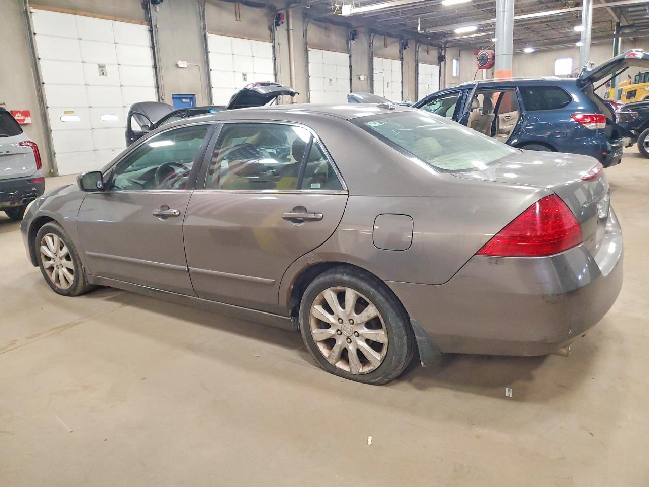 2006 Honda Accord Gray vin: 1HGCM66536A000764