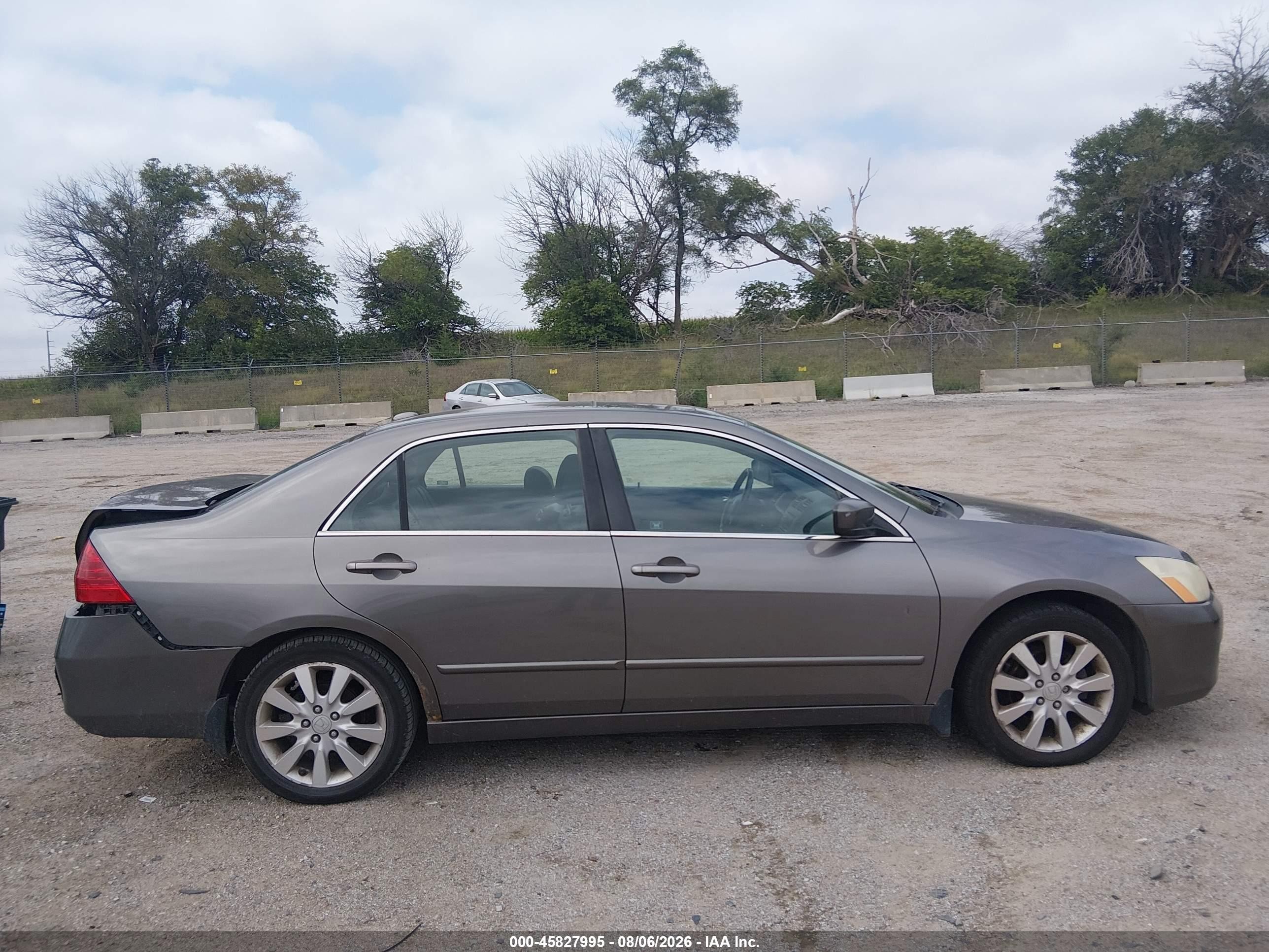 2006 Honda Accord 3.0 Ex Серый vin: 1HGCM66536A030296