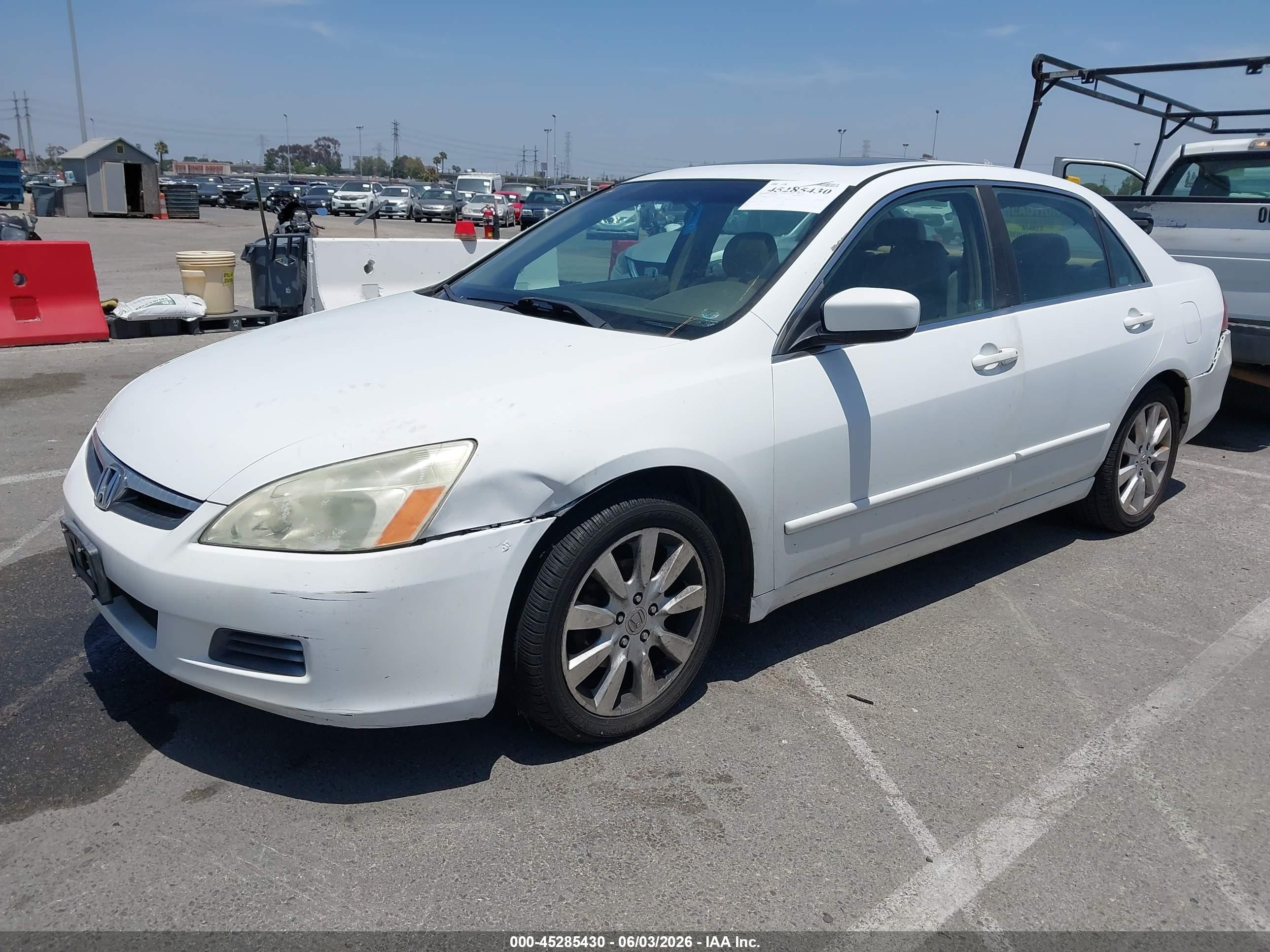 2006 Honda Accord 3.0 Ex White vin: 1HGCM66536A059832