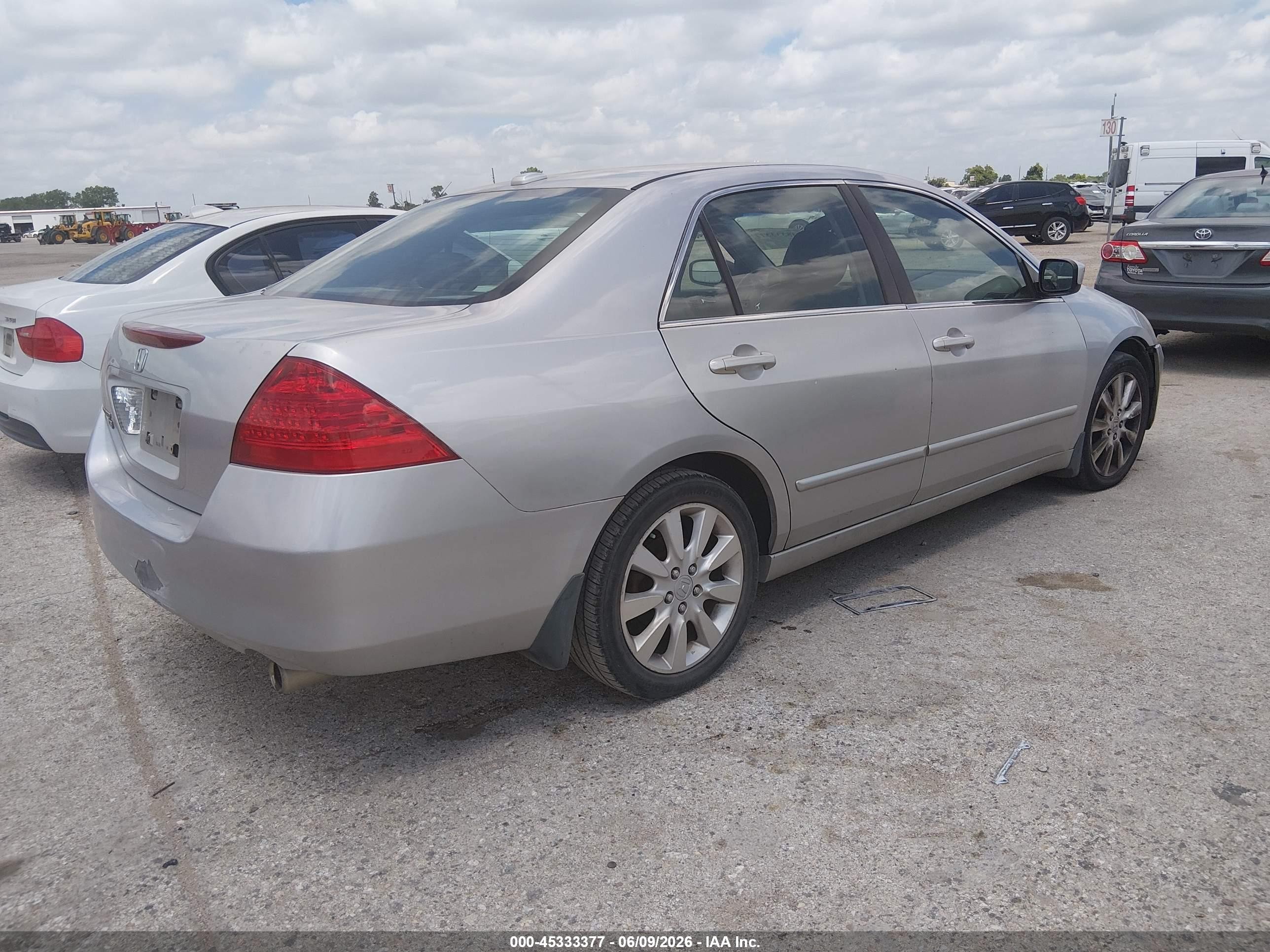 2006 Honda Accord 3.0 Ex Silver vin: 1HGCM66536A066148