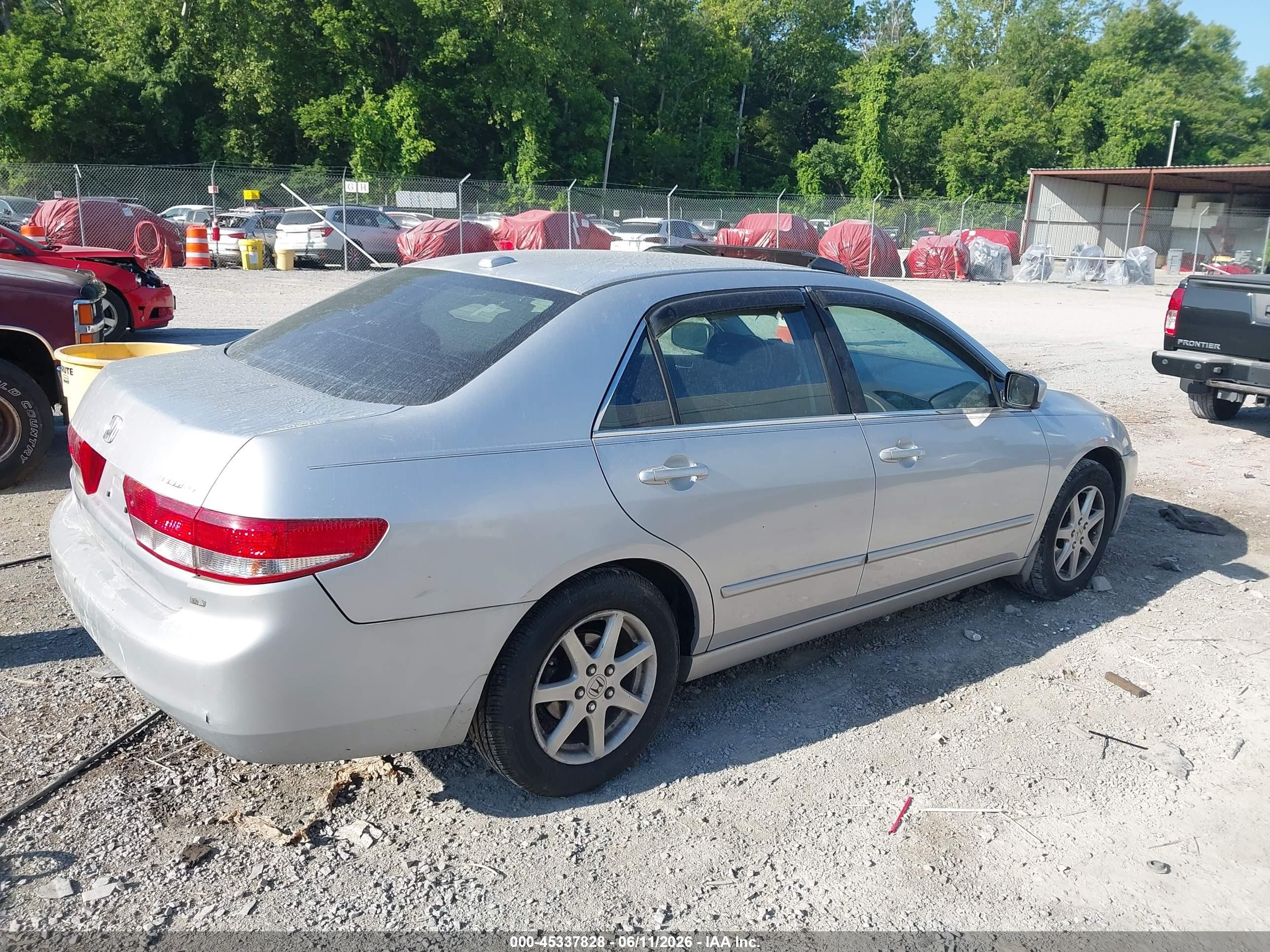 2004 Honda Accord 3.0 Ex Silver vin: 1HGCM66544A013214