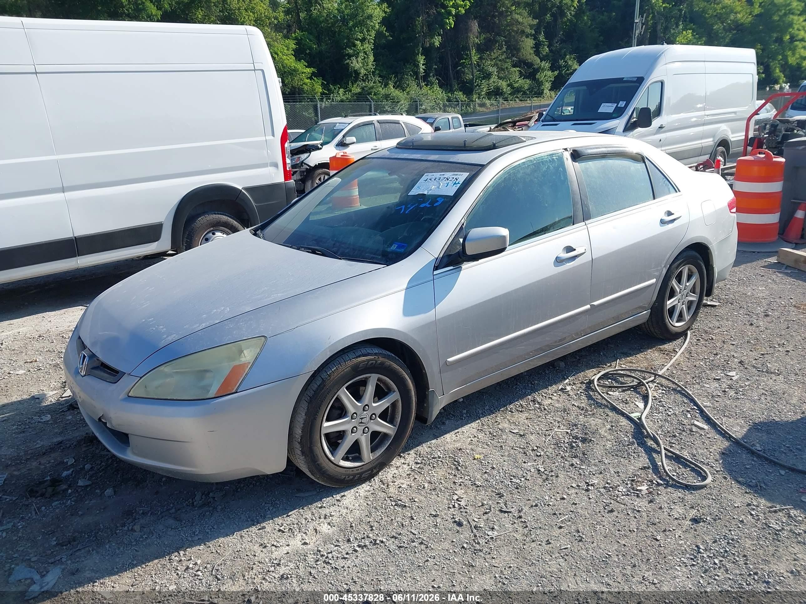 2004 Honda Accord 3.0 Ex Silver vin: 1HGCM66544A013214