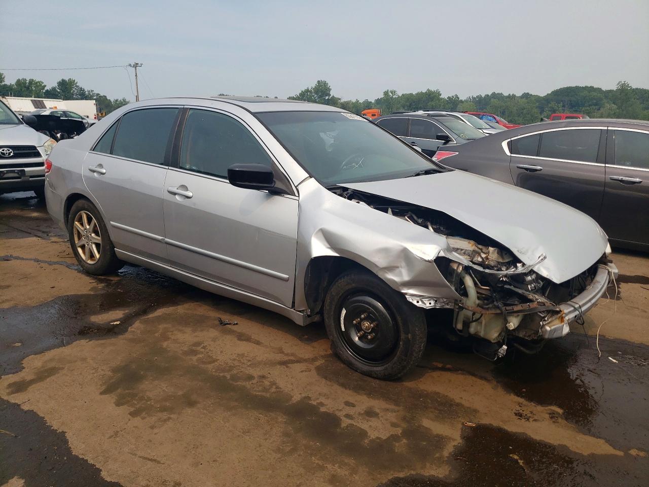 2004 Honda Accord Ex Silver vin: 1HGCM66544A040557