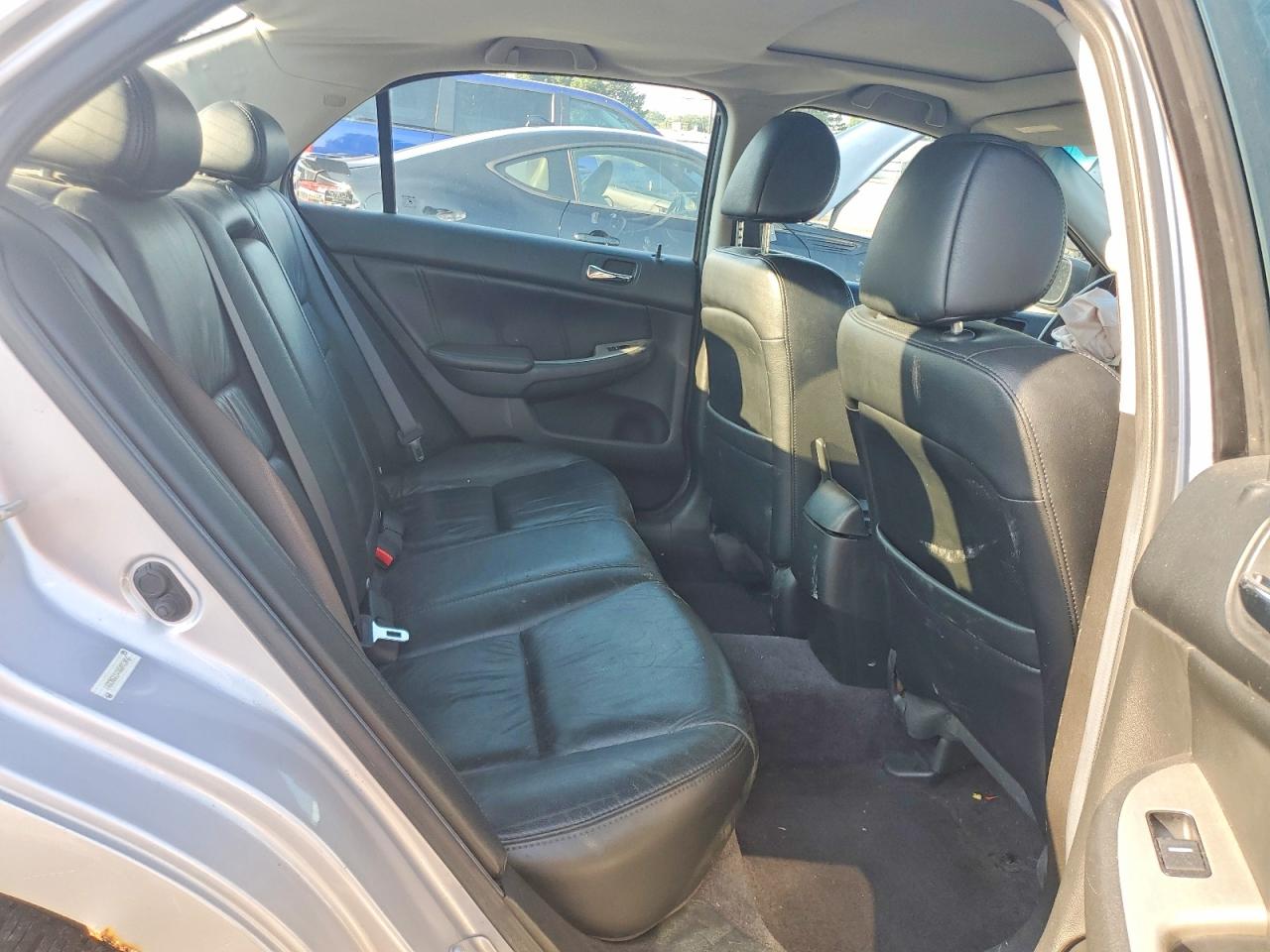 2004 Honda Accord Ex Silver vin: 1HGCM66544A095090