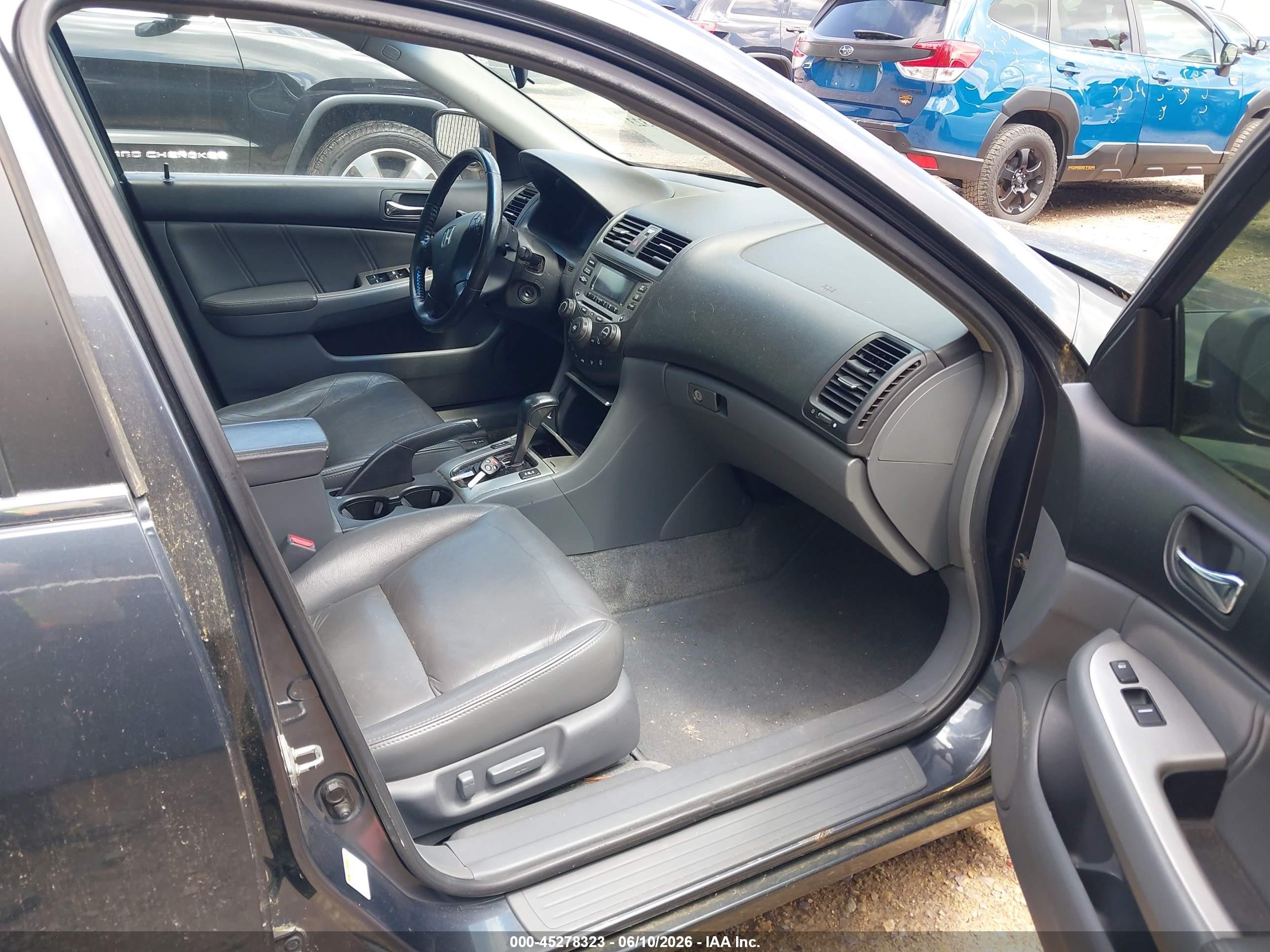 2006 Honda Accord 3.0 Ex Серый vin: 1HGCM66546A032879