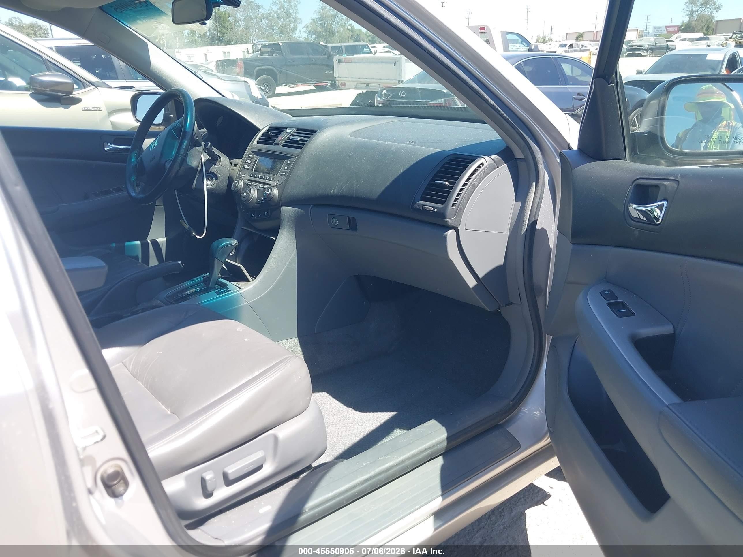 2006 Honda Accord 3.0 Ex Silver vin: 1HGCM66546A067633
