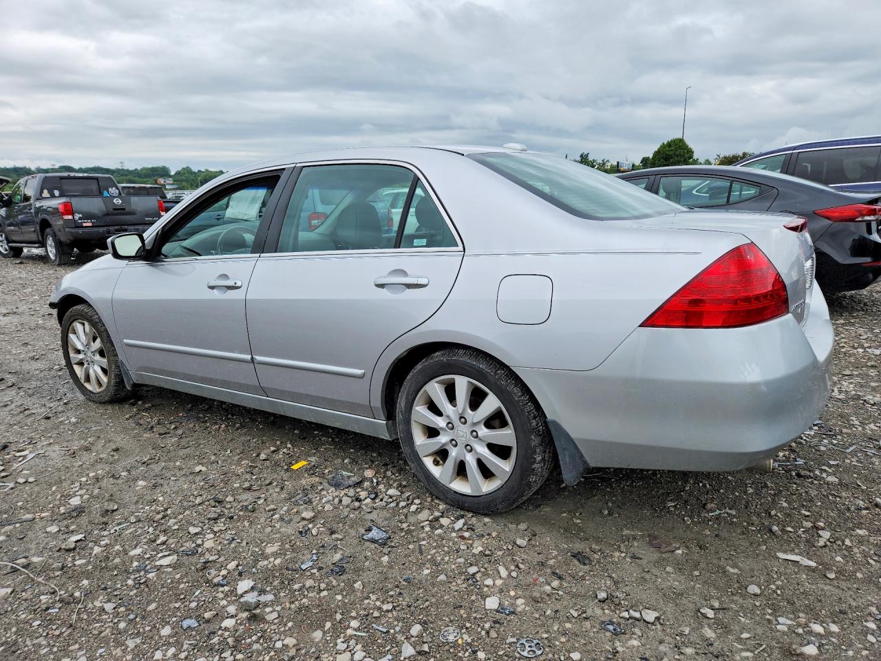 2006 Honda Accord Ex Silver vin: 1HGCM66546A071908