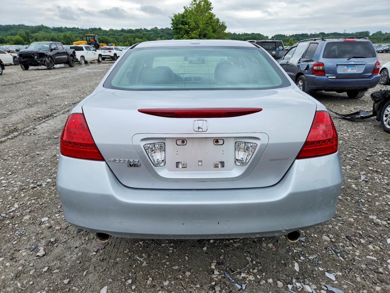 2006 Honda Accord Ex Silver vin: 1HGCM66546A071908