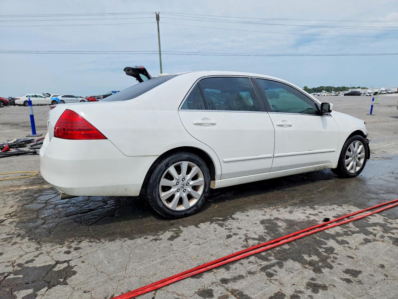 2007 Honda Accord Ex Белый vin: 1HGCM66547A106027