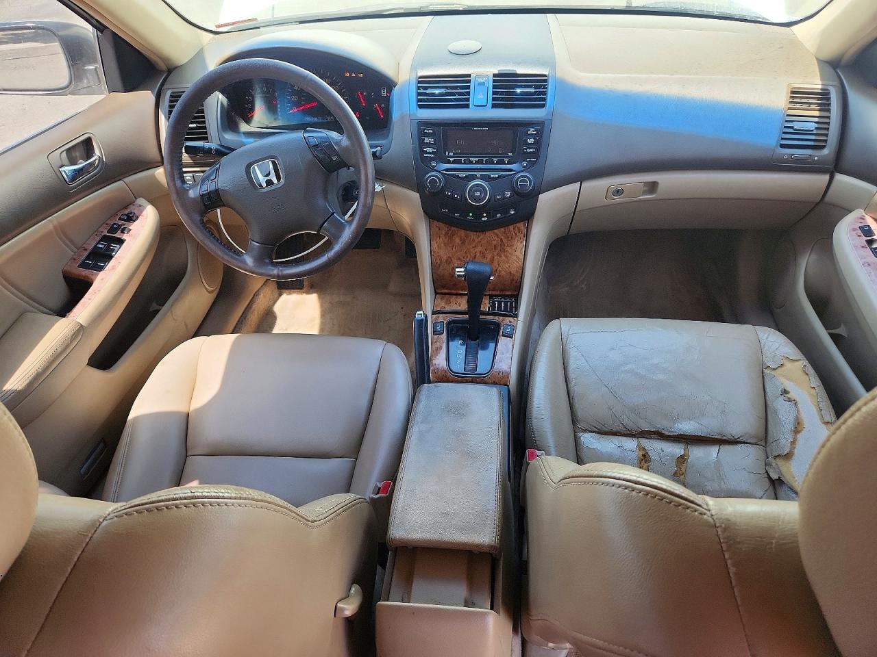 2004 Honda Accord Ex Белый vin: 1HGCM66554A022813