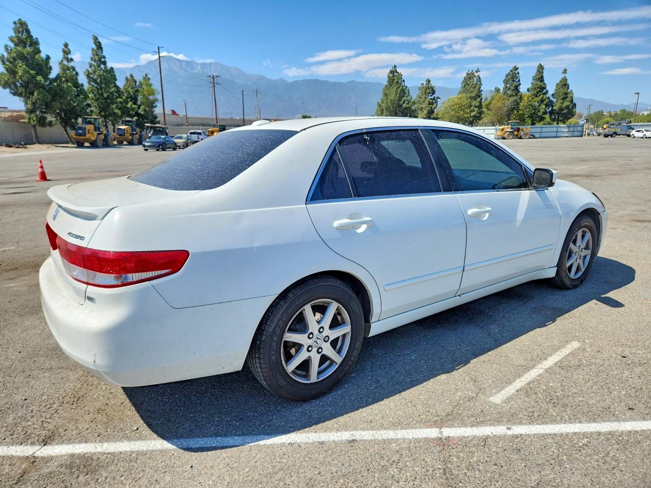 2004 Honda Accord Ex Белый vin: 1HGCM66554A022813