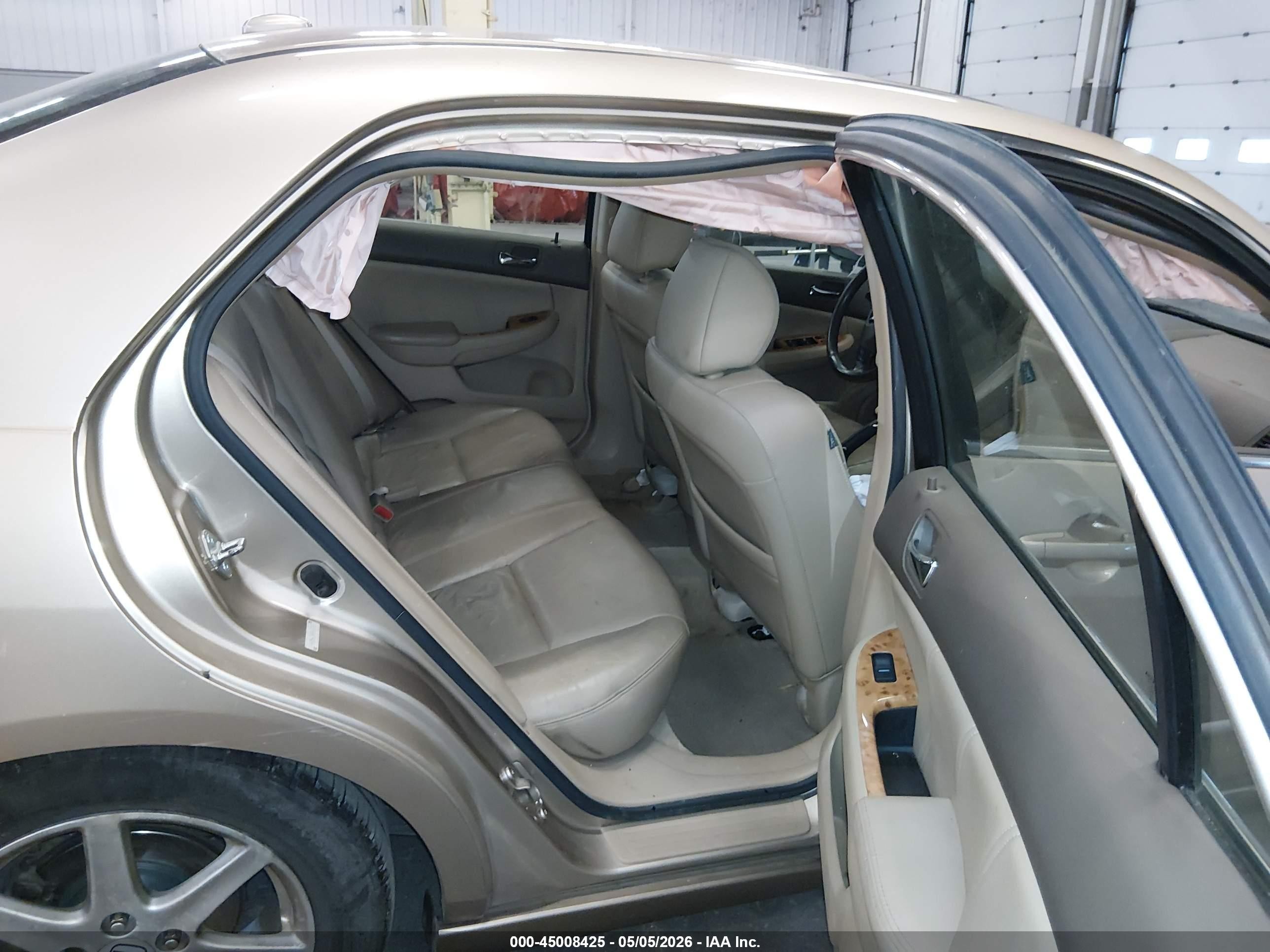 2004 Honda Accord 3.0 Ex Gold vin: 1HGCM66554A083756