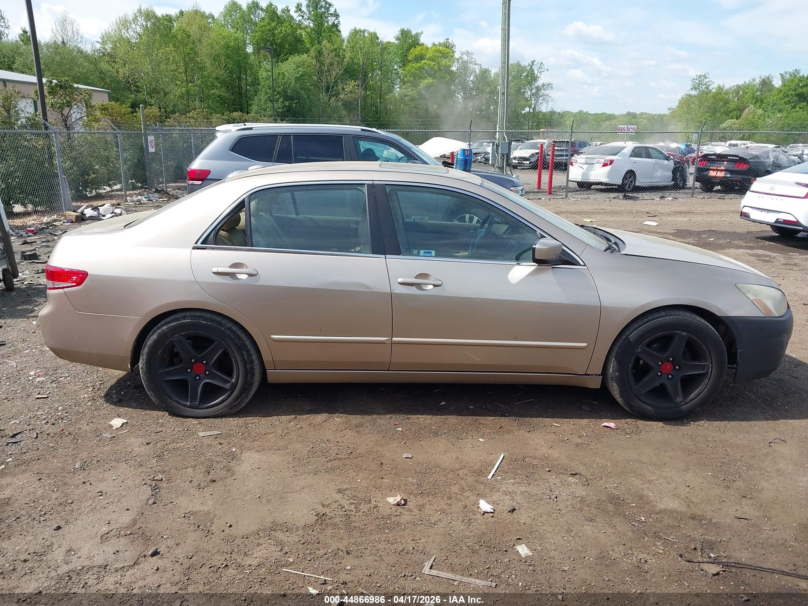 2004 Honda Accord 3.0 Ex Champagne vin: 1HGCM66554A101026