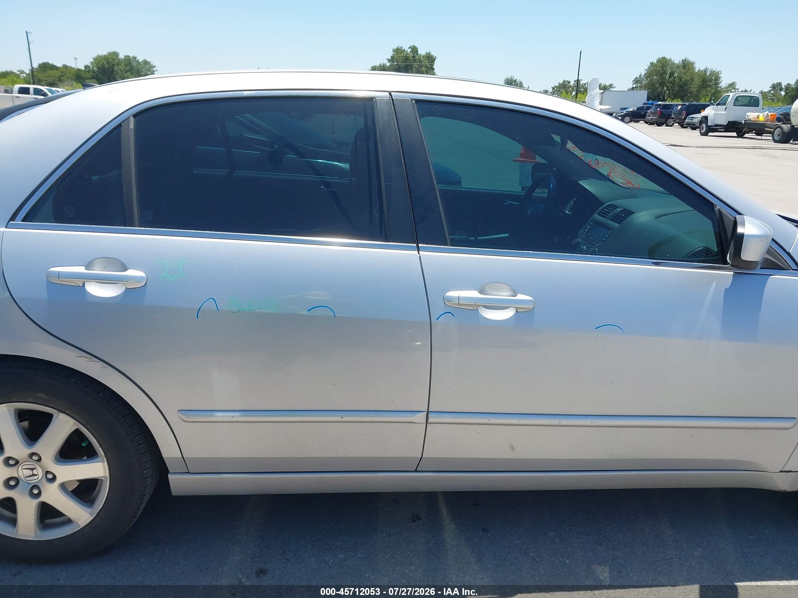 2005 Honda Accord 3.0 Ex Silver vin: 1HGCM66555A040116