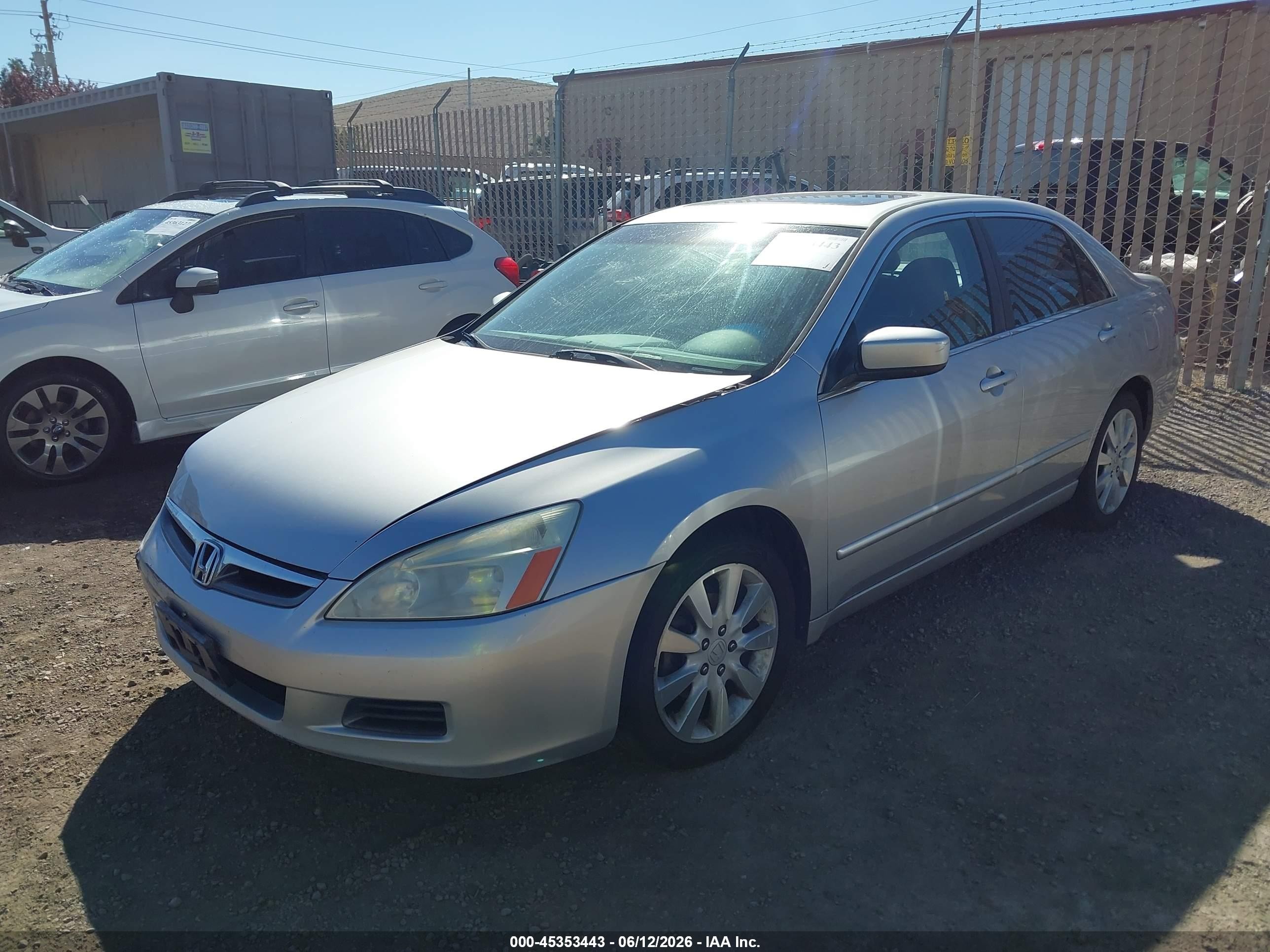 2006 Honda Accord 3.0 Ex Silver vin: 1HGCM66556A045429