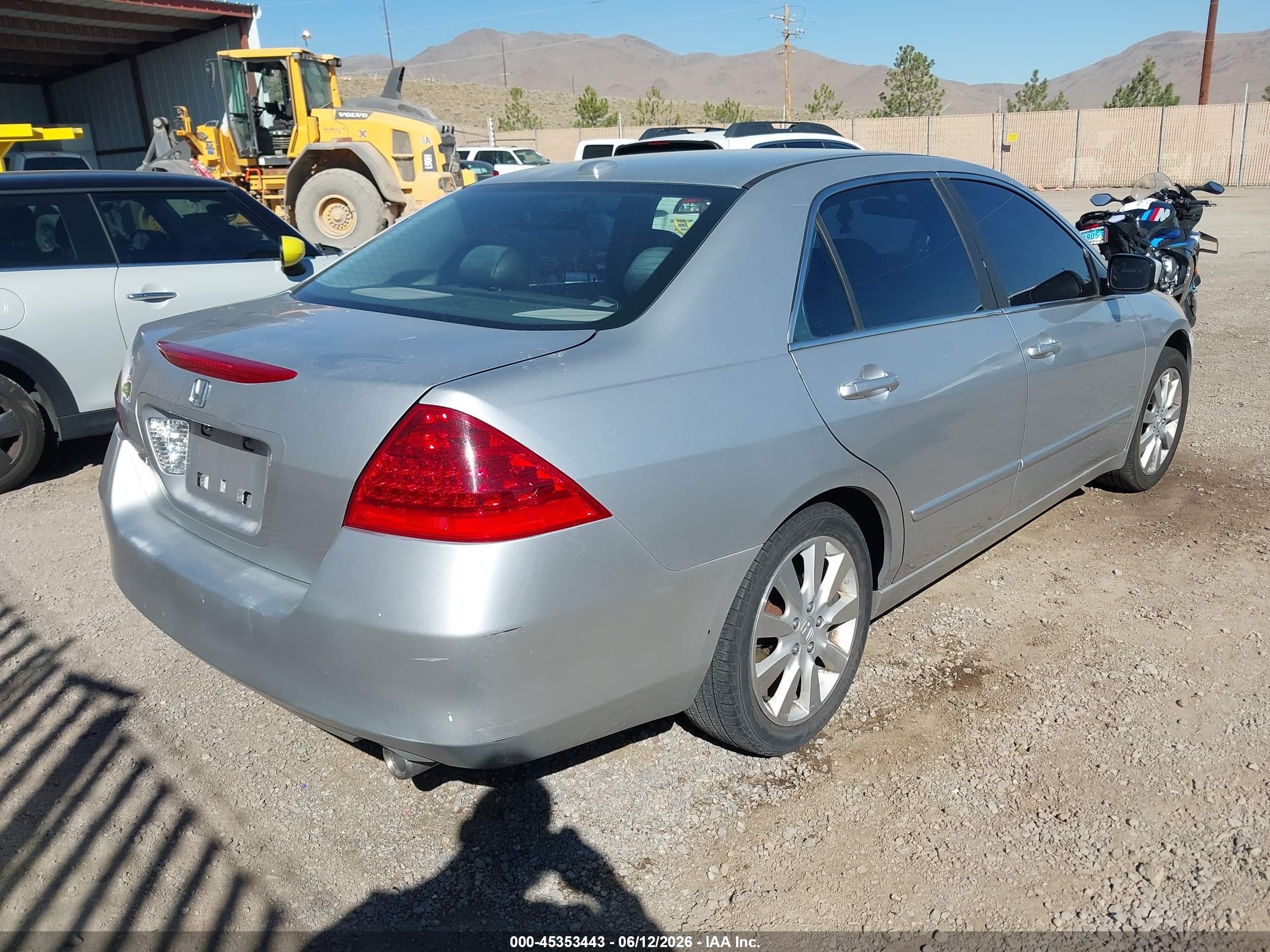 2006 Honda Accord 3.0 Ex Silver vin: 1HGCM66556A045429