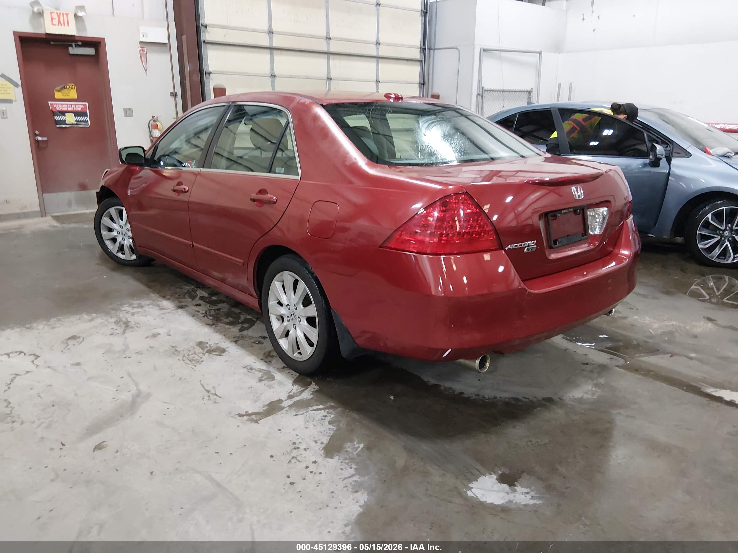 2007 Honda Accord 3.0 Ex Red vin: 1HGCM66557A002890
