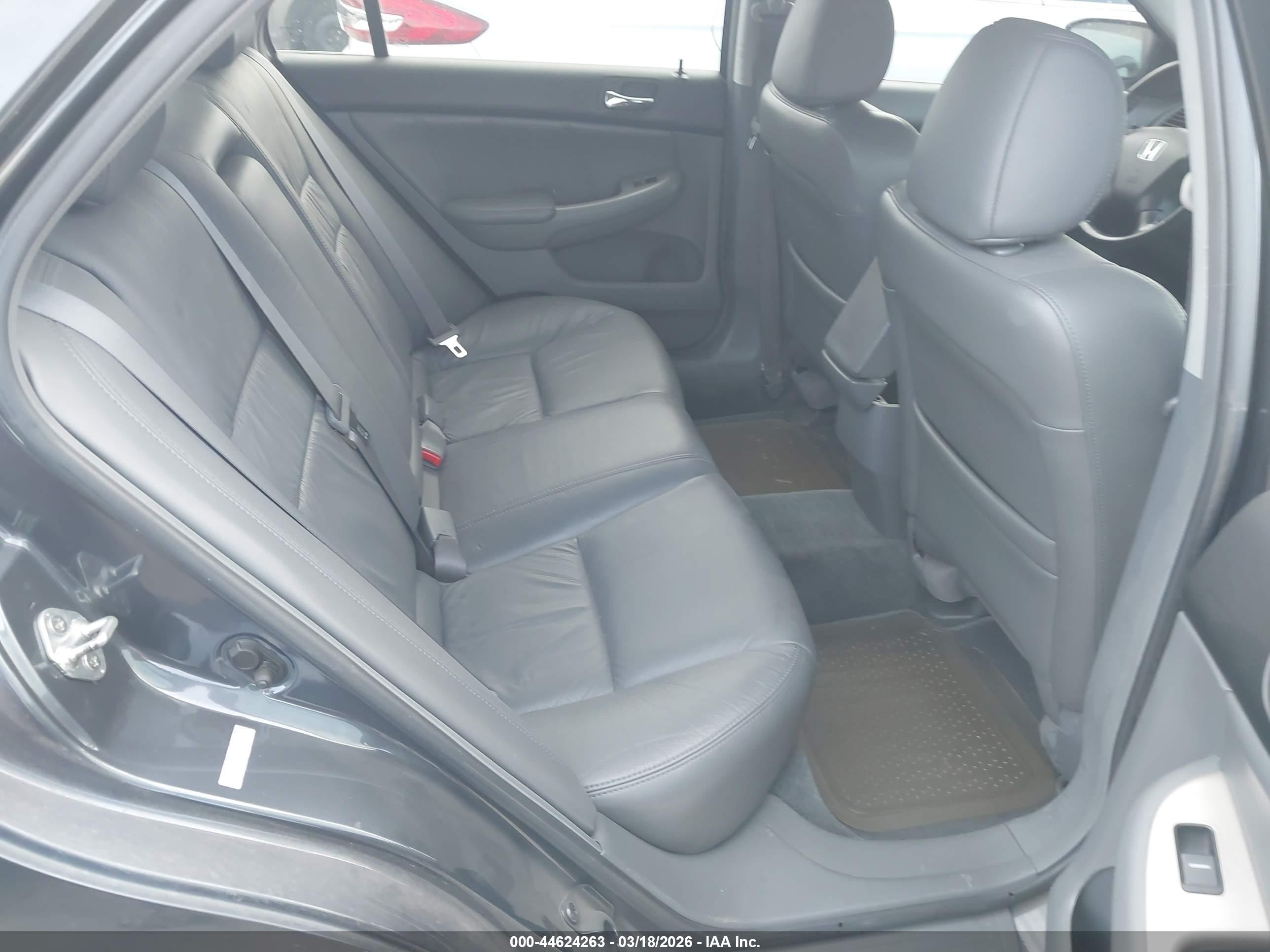 2007 Honda Accord 3.0 Ex Серый vin: 1HGCM66557A015090