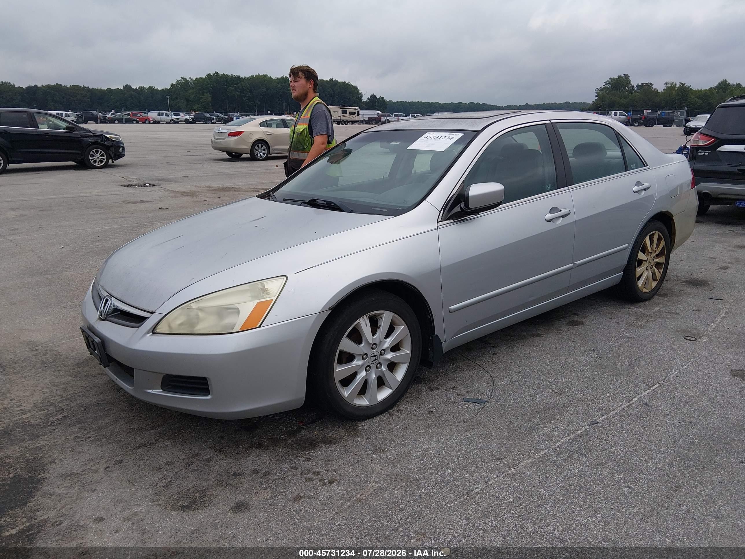 2007 Honda Accord 3.0 Ex Silver vin: 1HGCM66557A077573