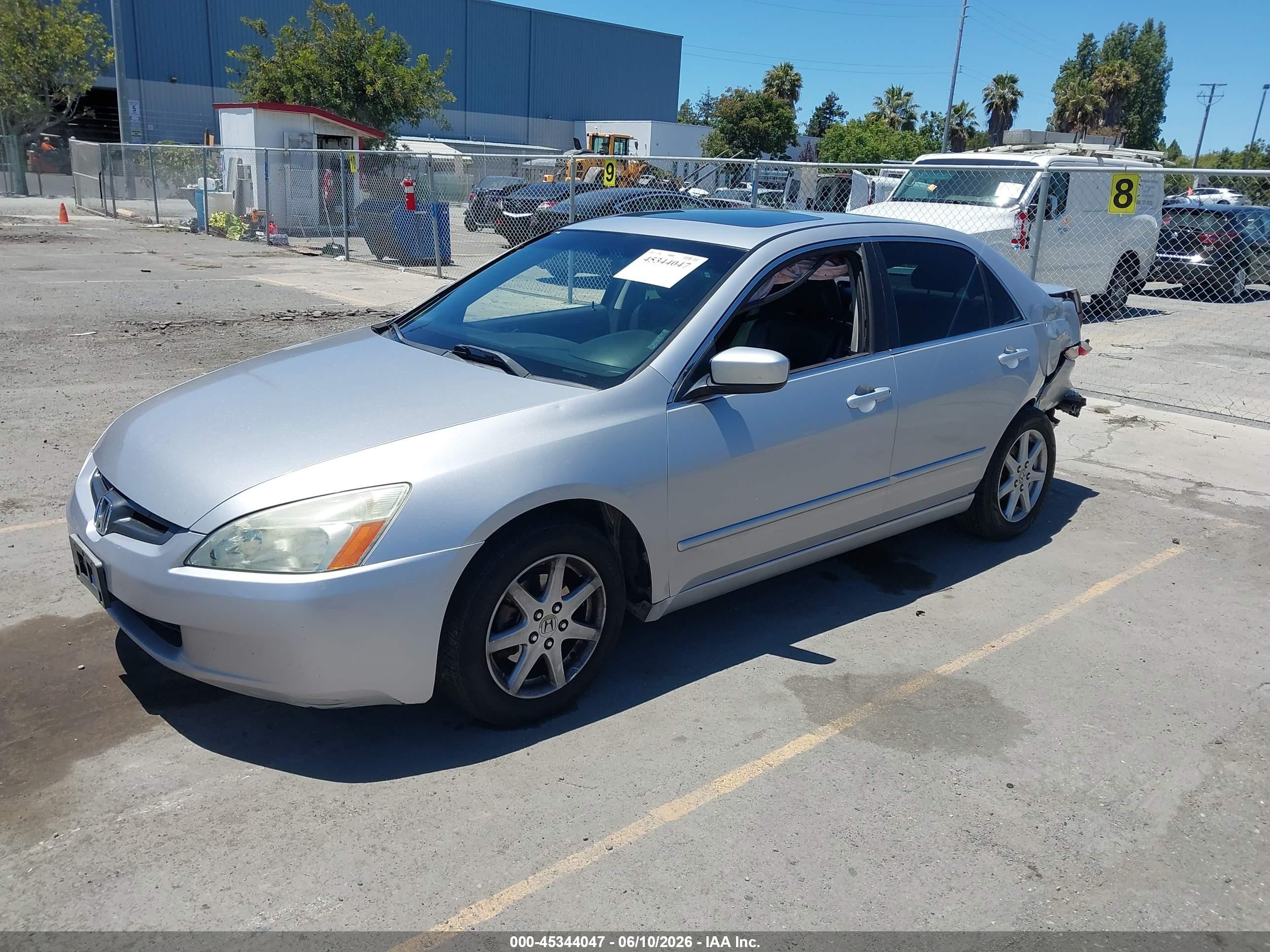 2003 Honda Accord 3.0 Ex Серебряный vin: 1HGCM66563A047900