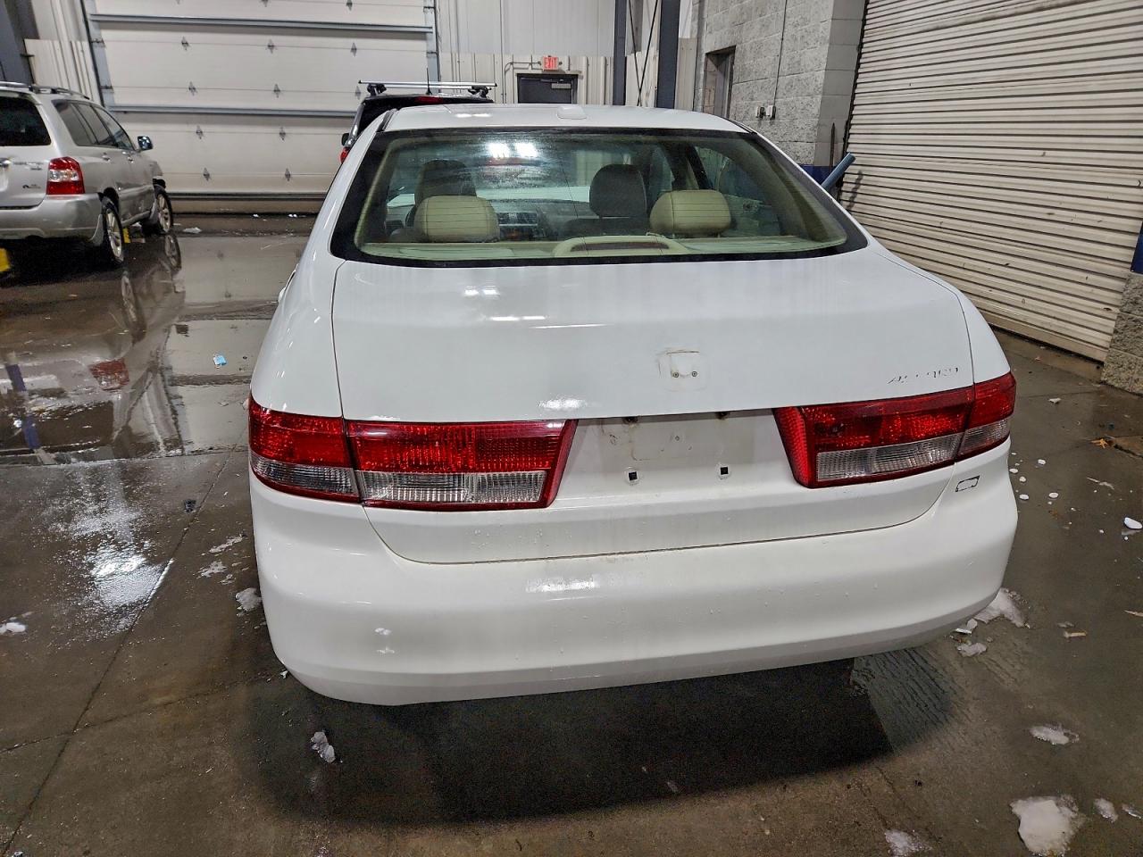 2004 Honda Accord Ex White vin: 1HGCM66564A007477