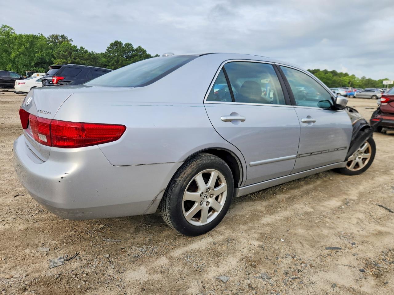 2005 Honda Accord Ex Silver vin: 1HGCM66565A001728