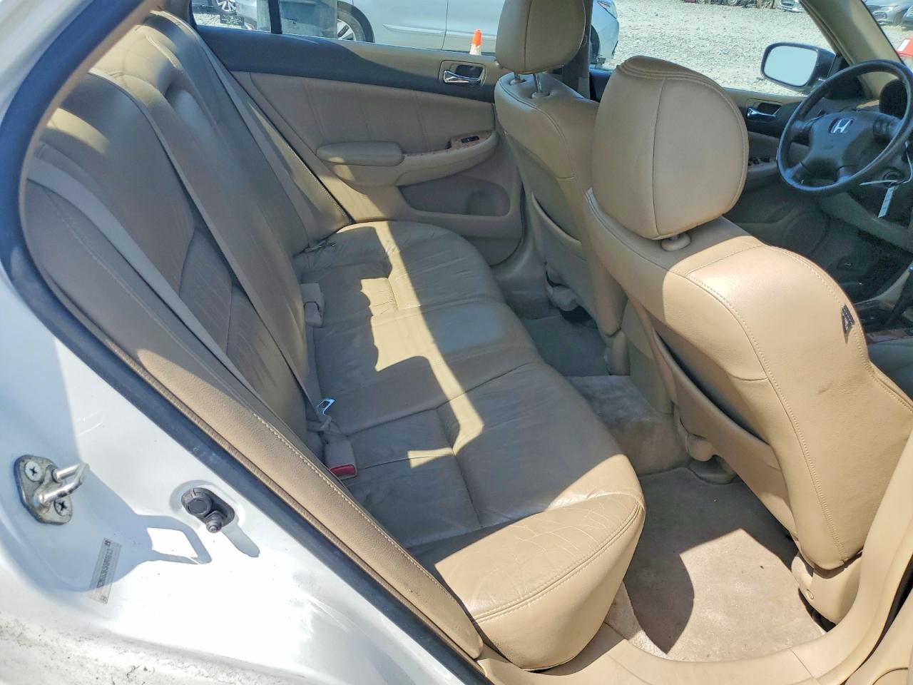 2005 Honda Accord Ex White vin: 1HGCM66565A044613