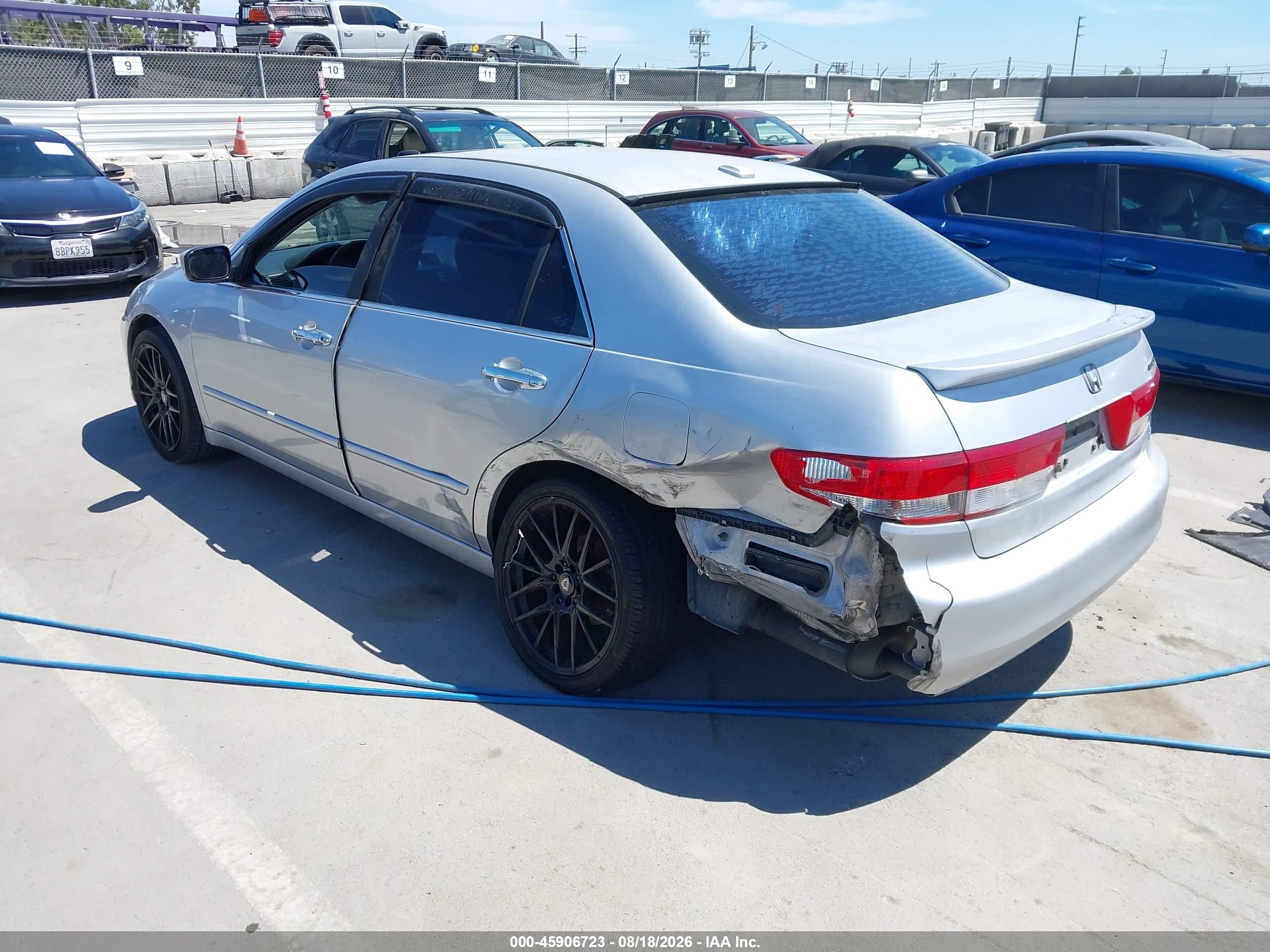 2005 Honda Accord 3.0 Ex Silver vin: 1HGCM66565A051321