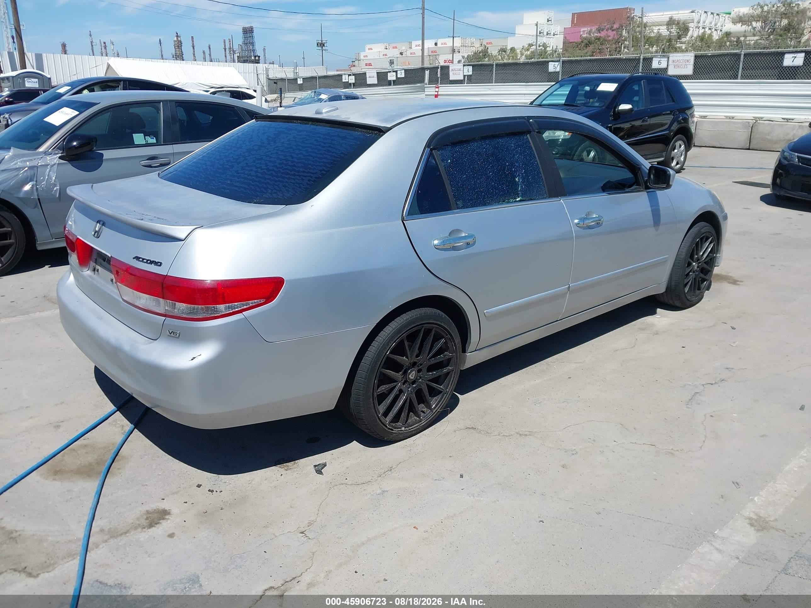 2005 Honda Accord 3.0 Ex Silver vin: 1HGCM66565A051321