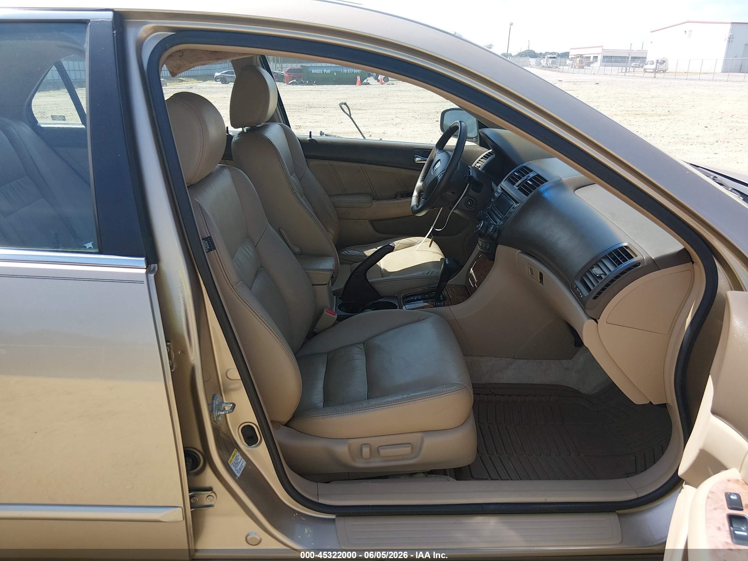 2005 Honda Accord 3.0 Ex Champagne vin: 1HGCM66565A070676