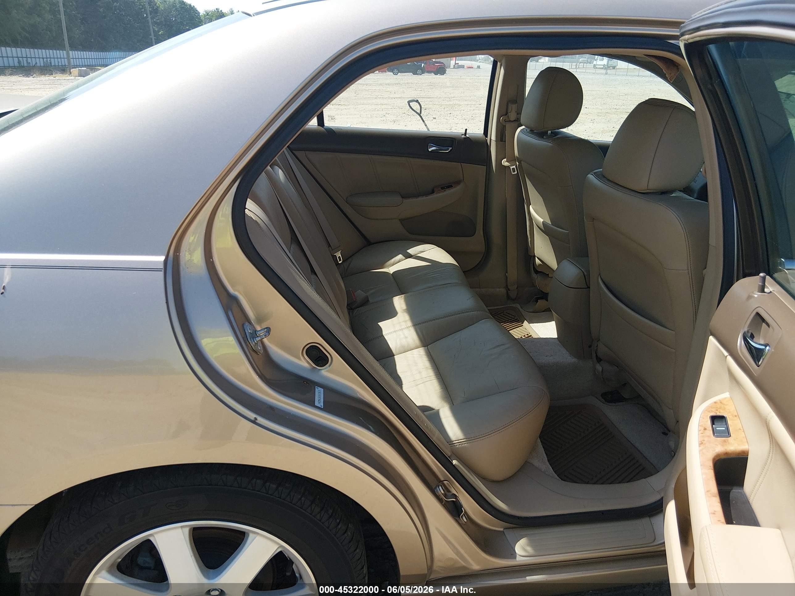 2005 Honda Accord 3.0 Ex Champagne vin: 1HGCM66565A070676
