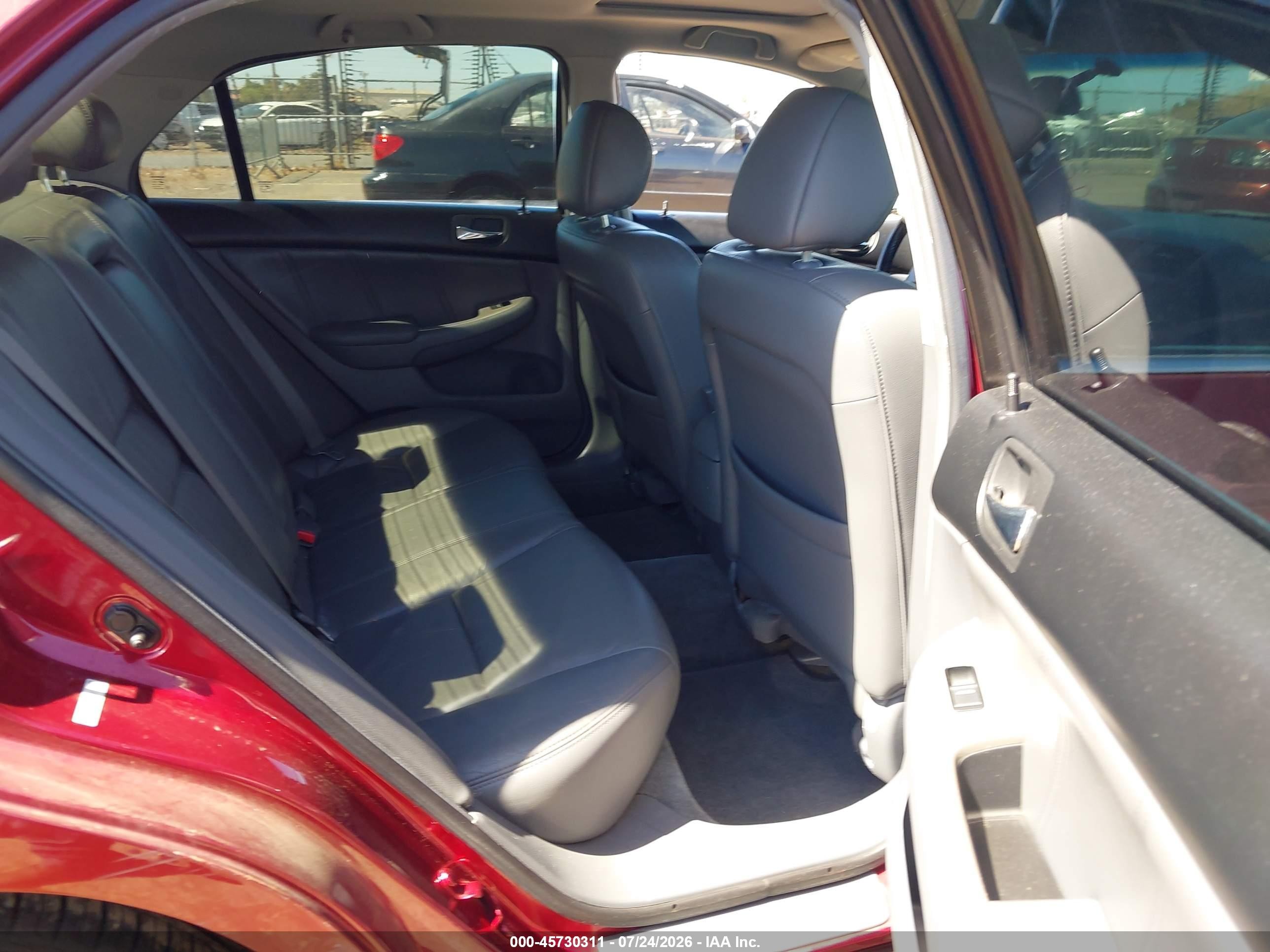 2006 Honda Accord 3.0 Ex Red vin: 1HGCM66566A030339