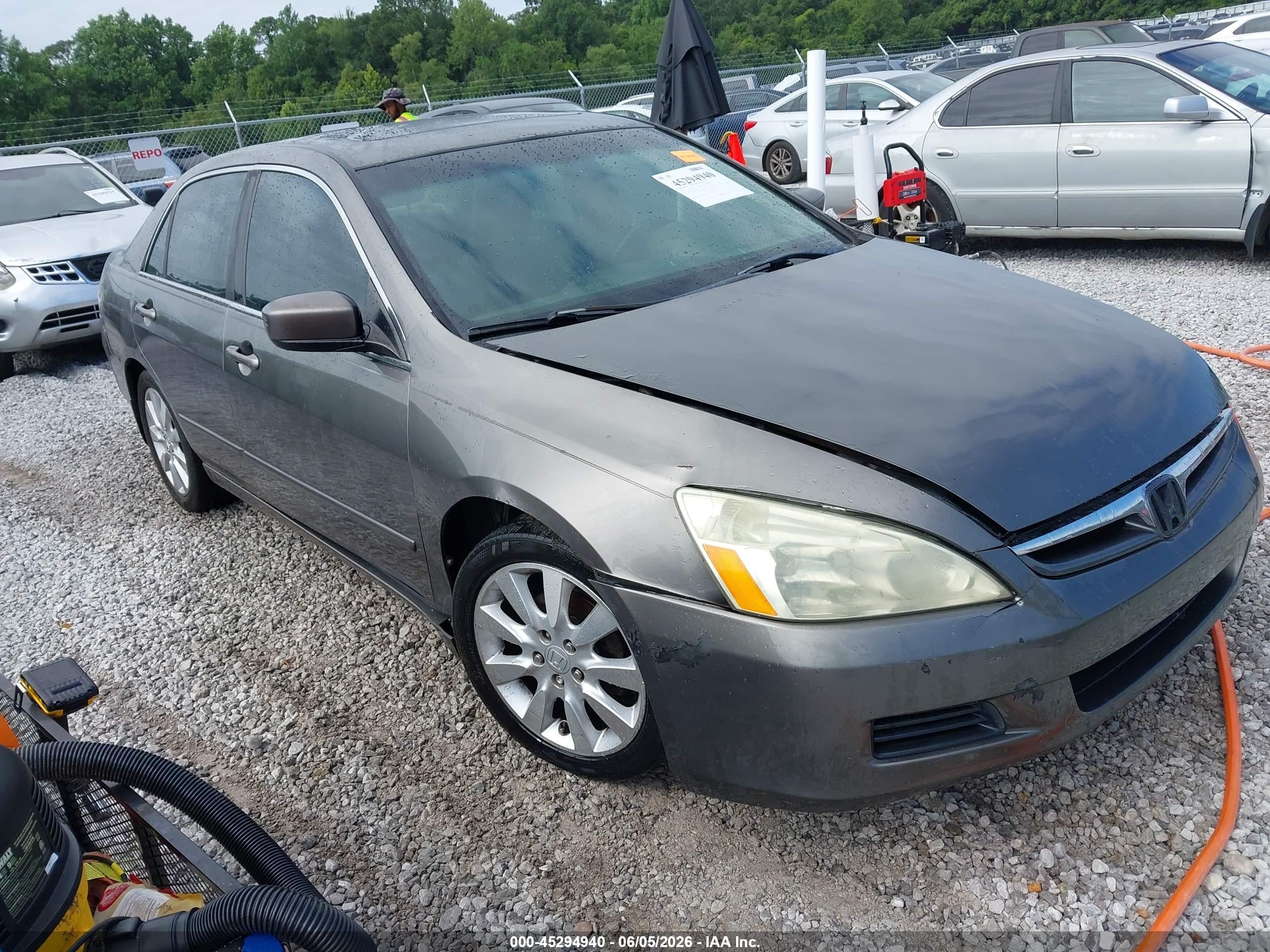 2006 Honda Accord 3.0 Ex Серый vin: 1HGCM66566A043866
