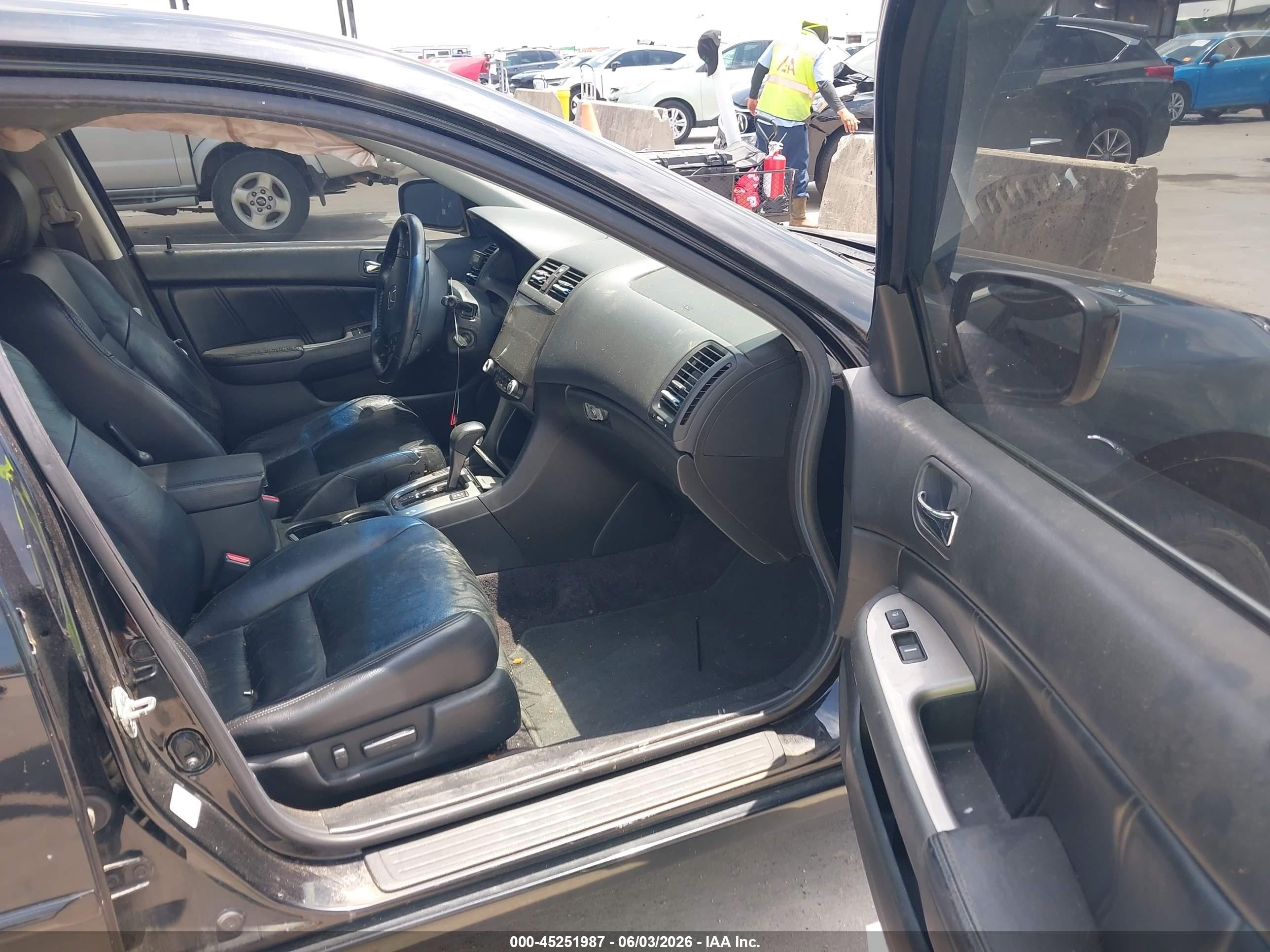 2007 Honda Accord 3.0 Ex Black vin: 1HGCM66567A038698