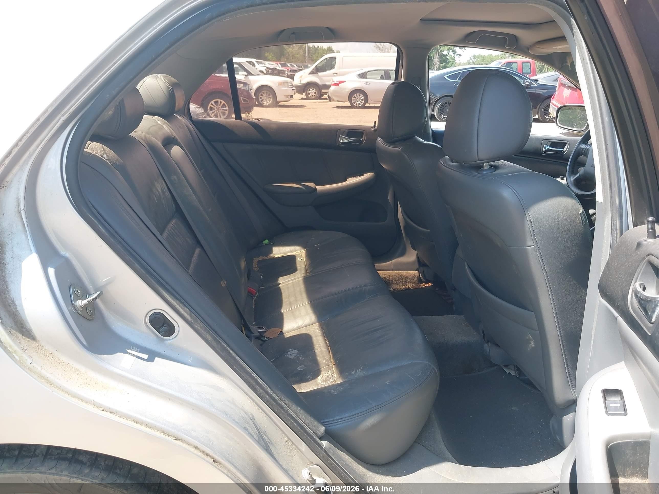 2007 Honda Accord 3.0 Ex Silver vin: 1HGCM66567A051385