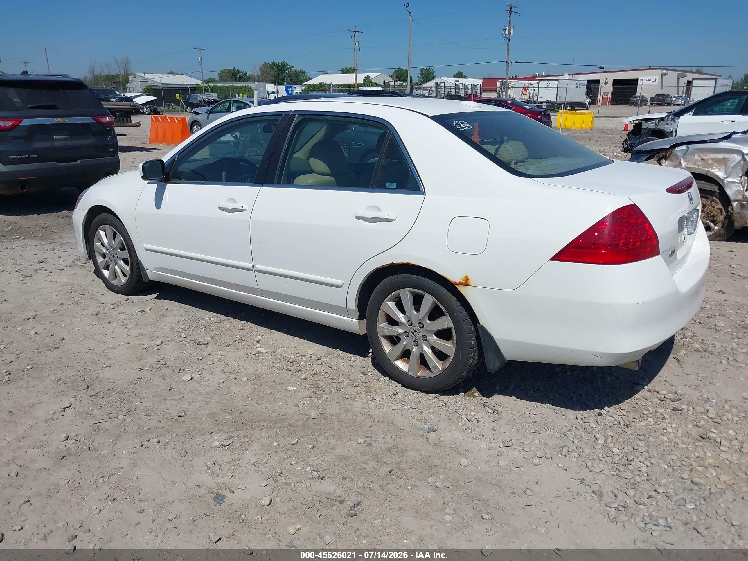 2007 Honda Accord 3.0 Ex Белый vin: 1HGCM66567A082524