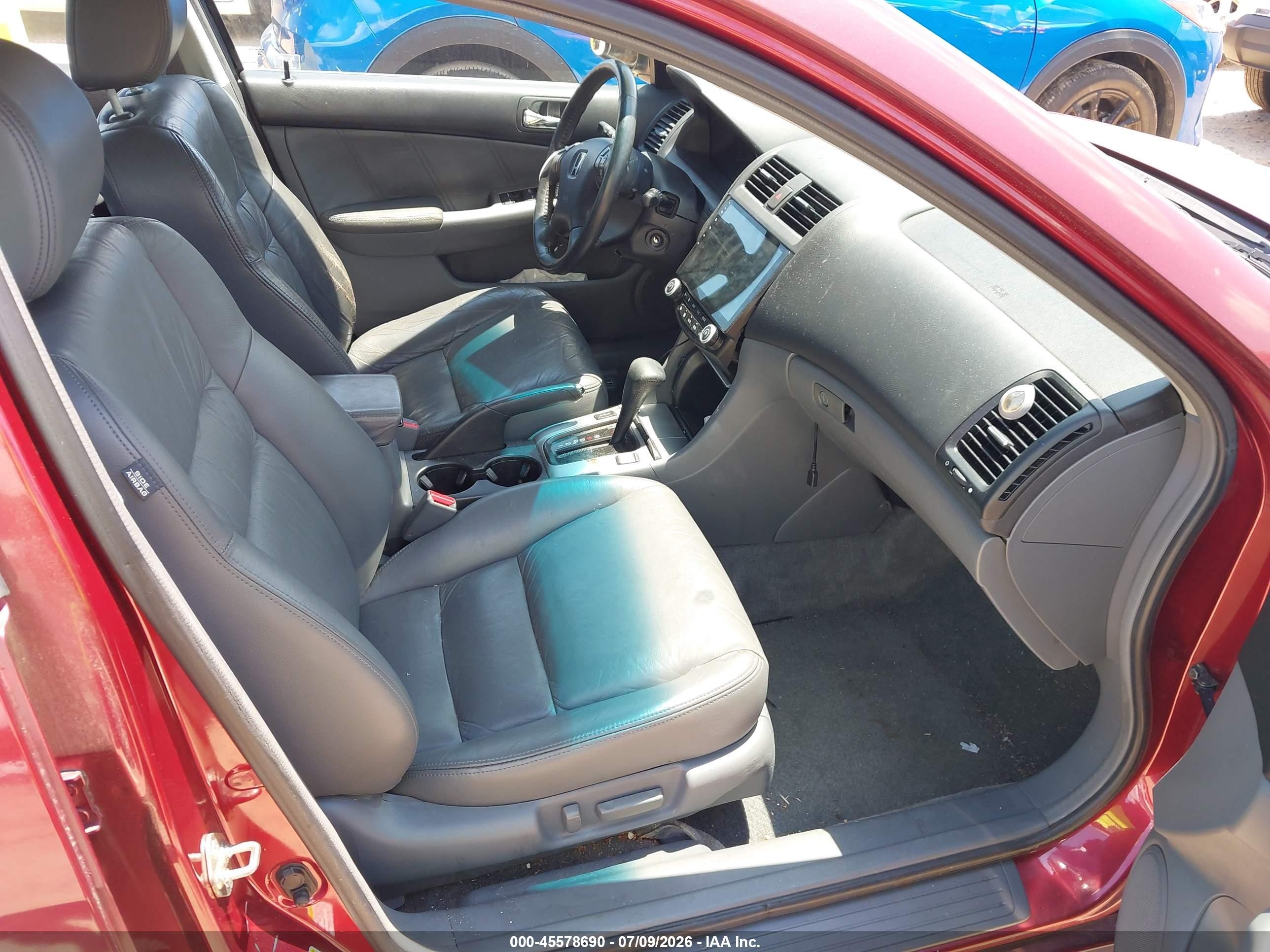 2003 Honda Accord Sdn Ex Red vin: 1HGCM66573A062258