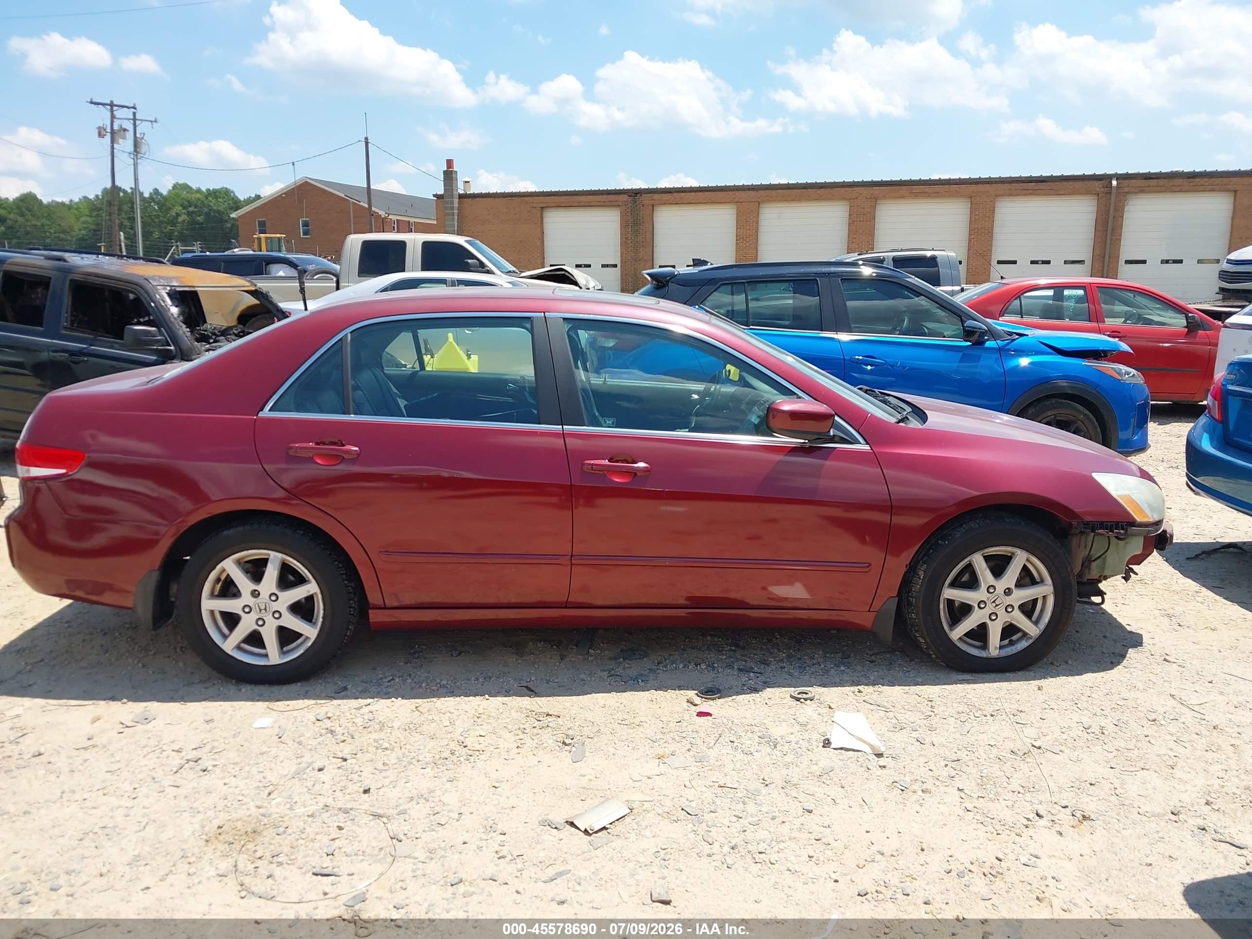 2003 Honda Accord Sdn Ex Red vin: 1HGCM66573A062258